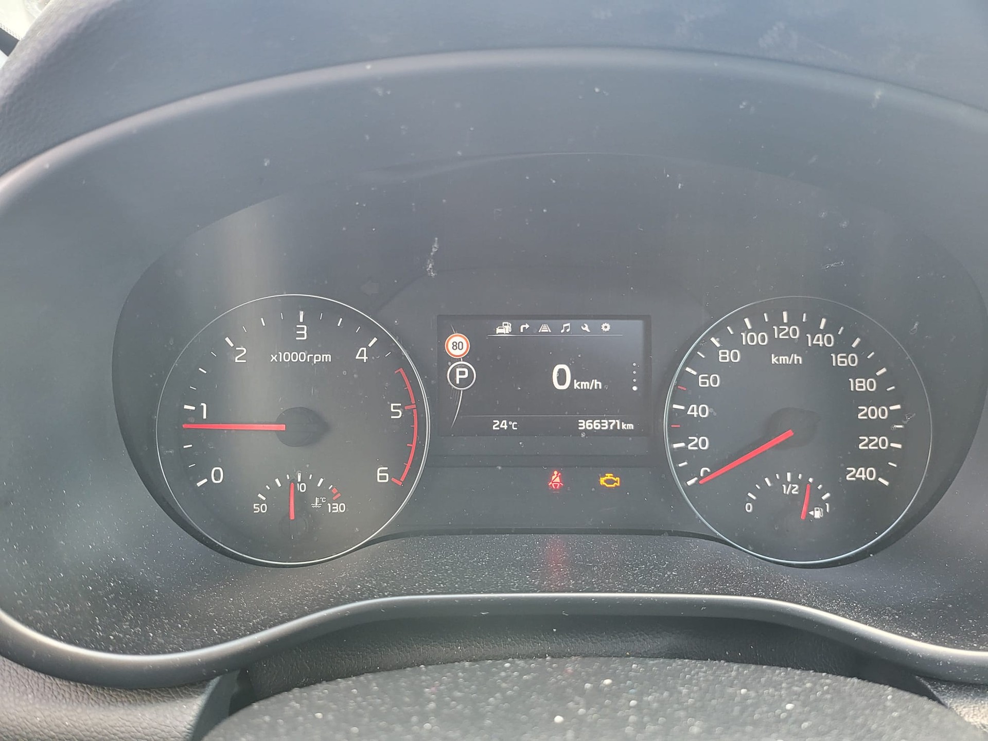 KIA Sportage 2.0CRDi Style GT Line 4WD Automat-image-12