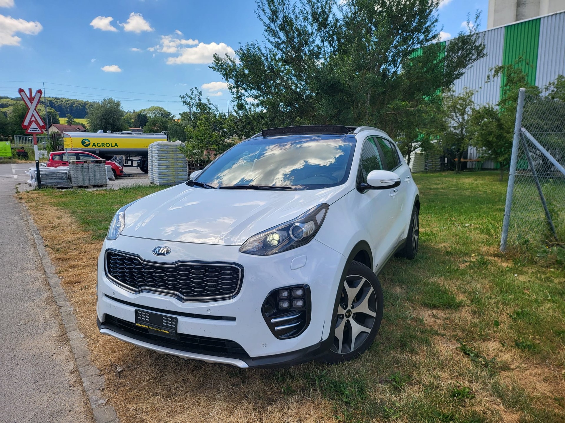 KIA Sportage 2.0CRDi Style GT Line 4WD Automat-image-0