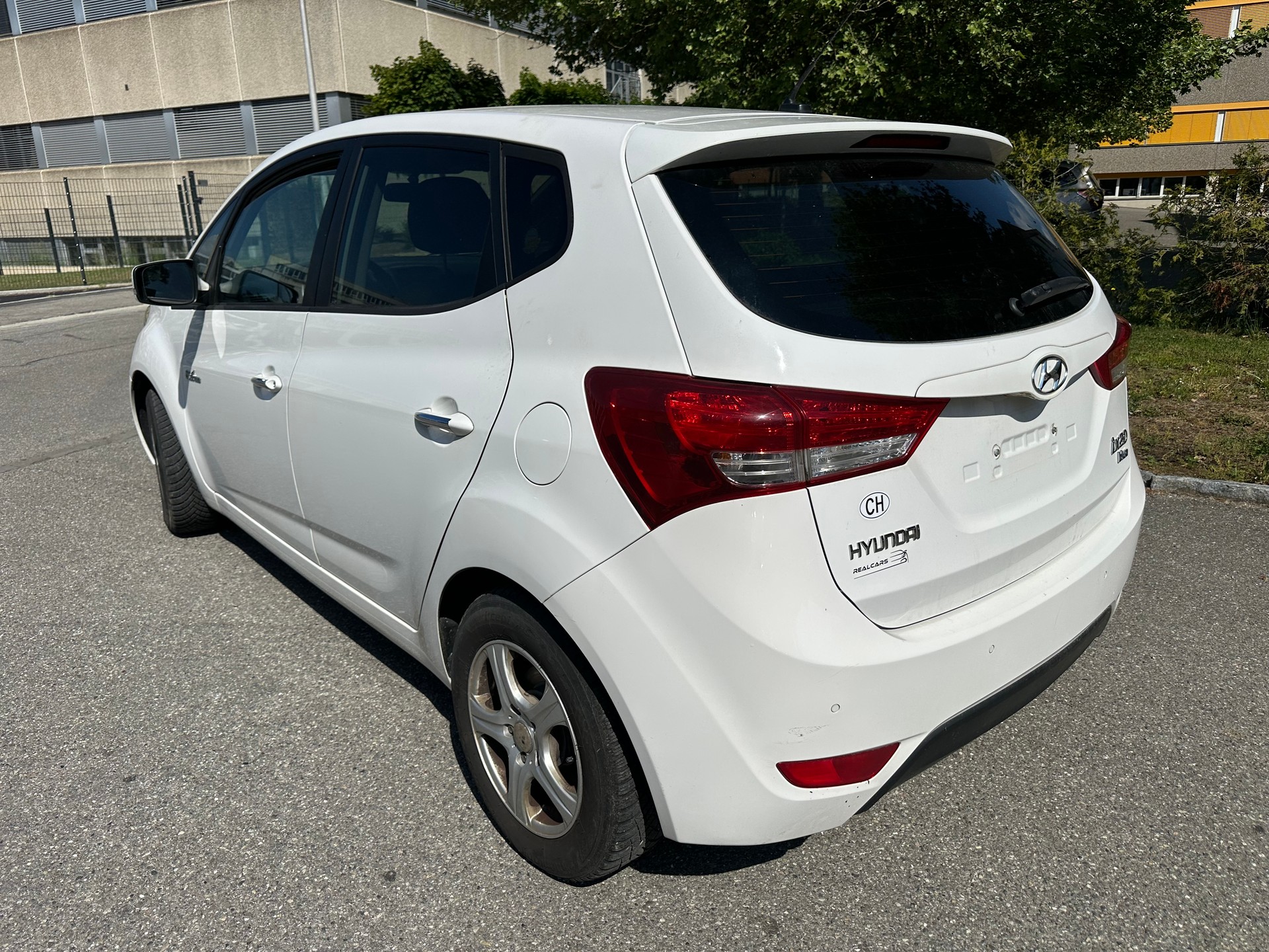 HYUNDAI iX20 1.6 Style-image-4