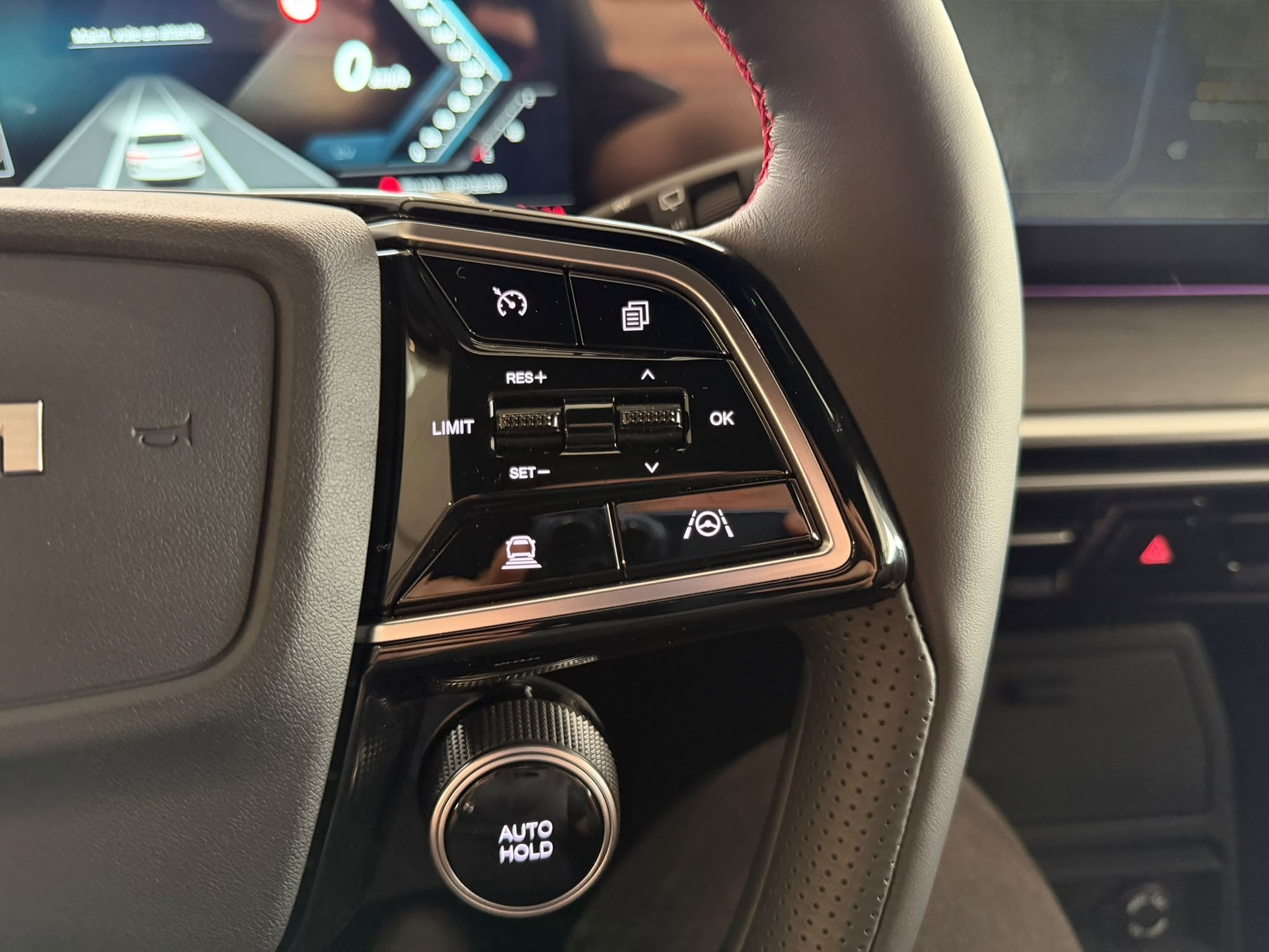 KGM-SsangYong Actyon 1.5 T GDI Hybrid Titanium Automat-image-13