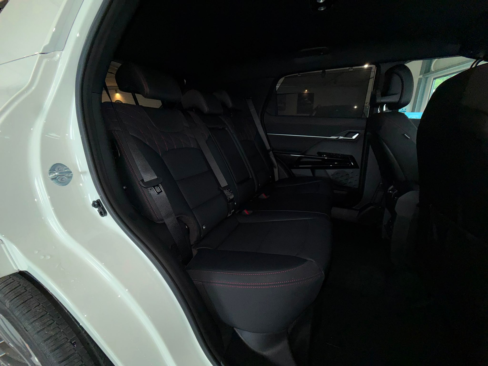 KGM-SsangYong Actyon 1.5 T GDI Hybrid Titanium Automat-image-8