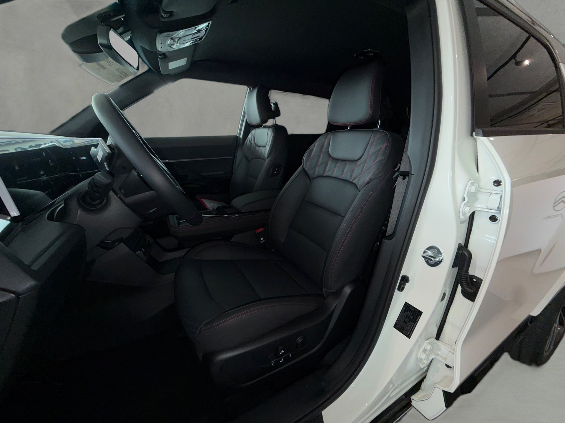 KGM-SsangYong Actyon 1.5 T GDI Hybrid Titanium Automat-image-6