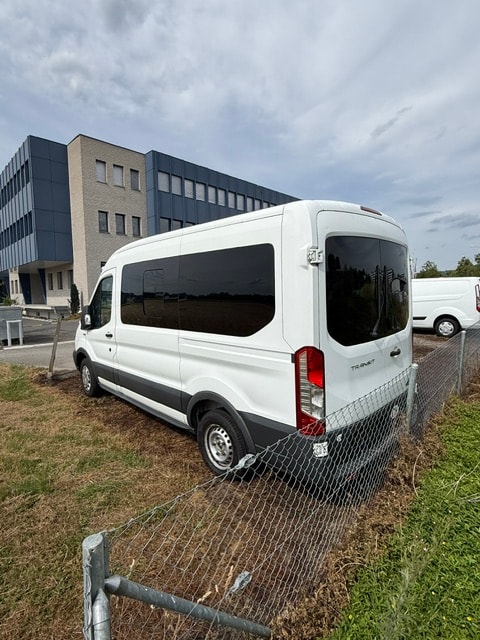 FORD Transit Custom 2.0lt. TDCi 310 L2H1 Trend Kombi, ab MFK 19.03.2026, 8-fach bereift, Klimaanlage, Anhängerkupplung-image-4