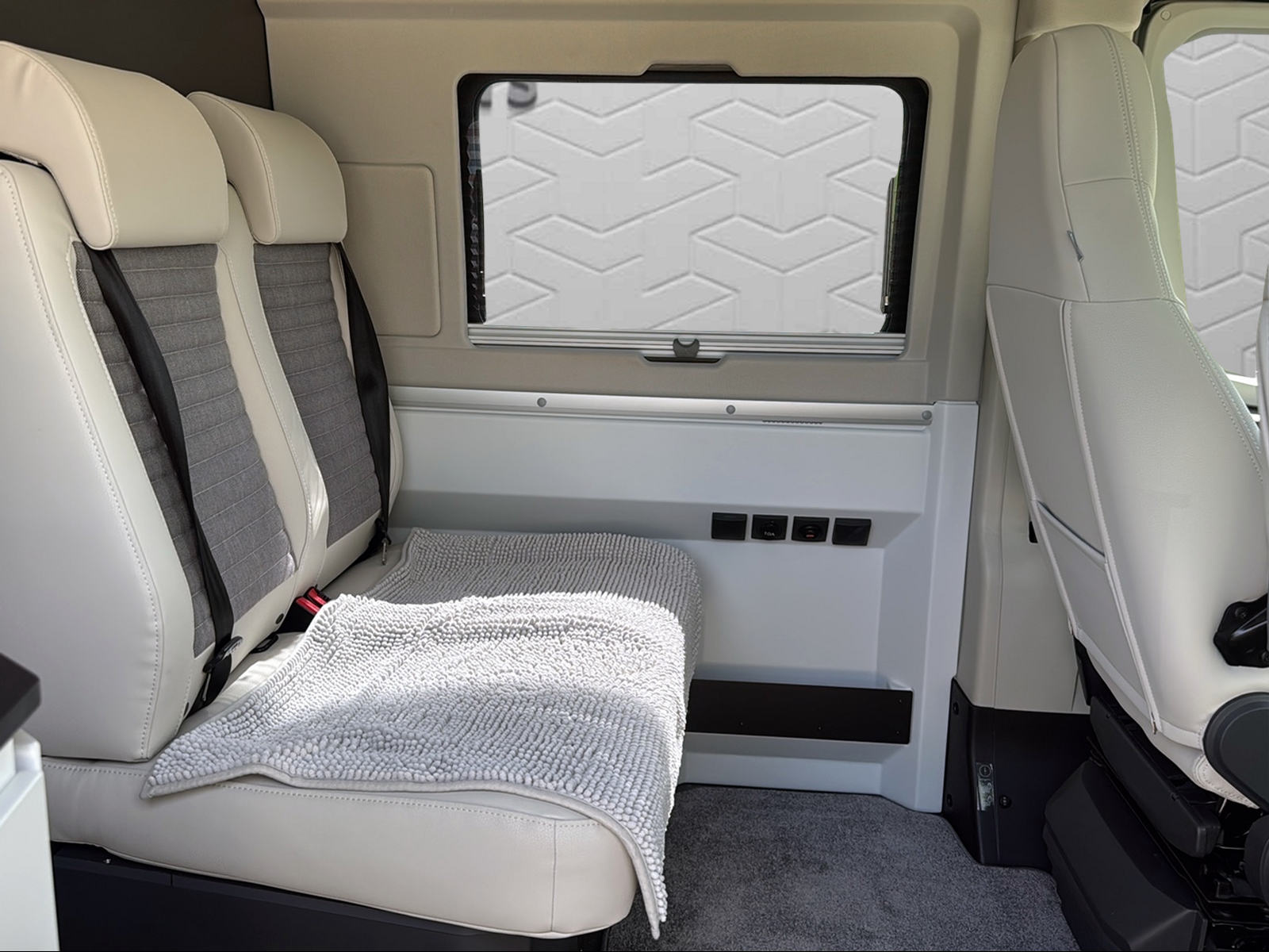 FIAT Fiat Ducato Adria 600 SPB-image-19