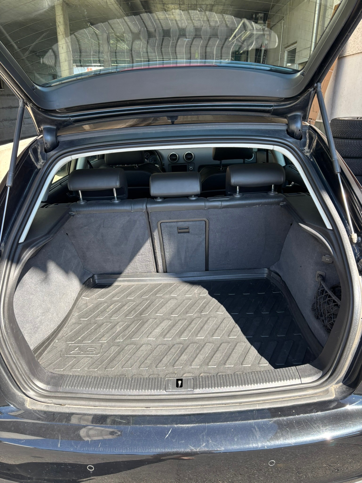 AUDI 2.0 T FSI quattro S-Tronic-image-3