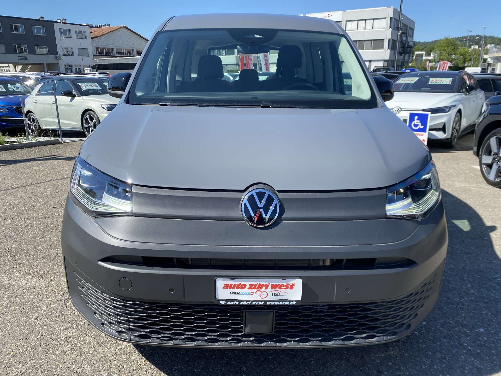 VW Caddy 2.0 TDi Origin DSG-Automat-image-10