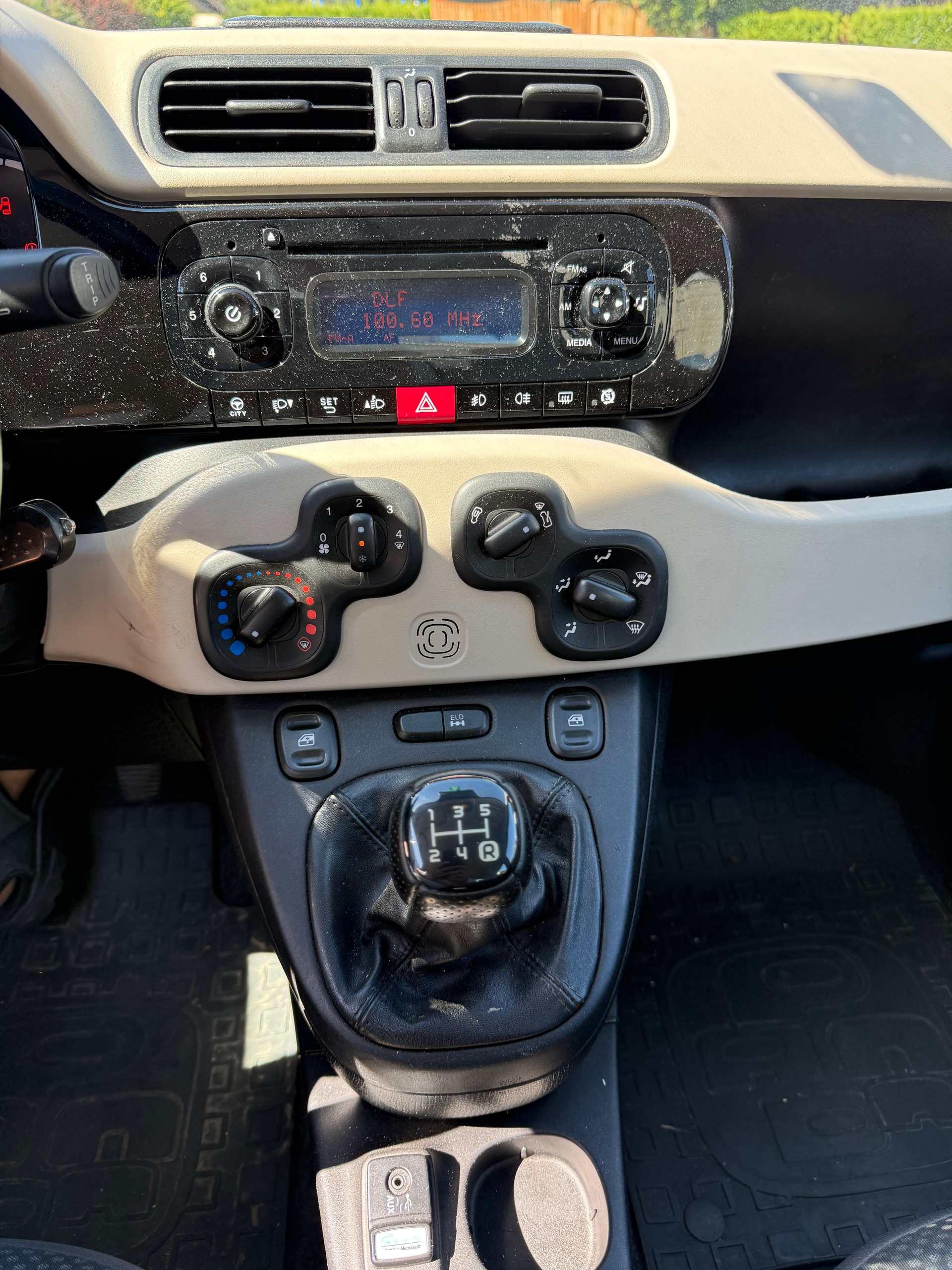 FIAT Panda 1.3 MJ Climbing 4x4-image-6