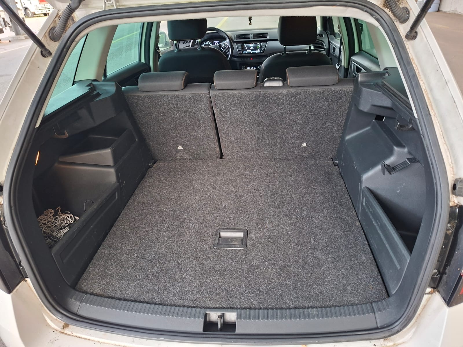 SKODA Fabia Combi 1.0 TSI Ambition-image-6