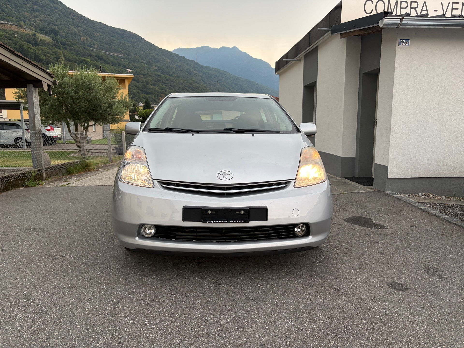 TOYOTA Prius 1.5 16V Hybrid Limited-image-13