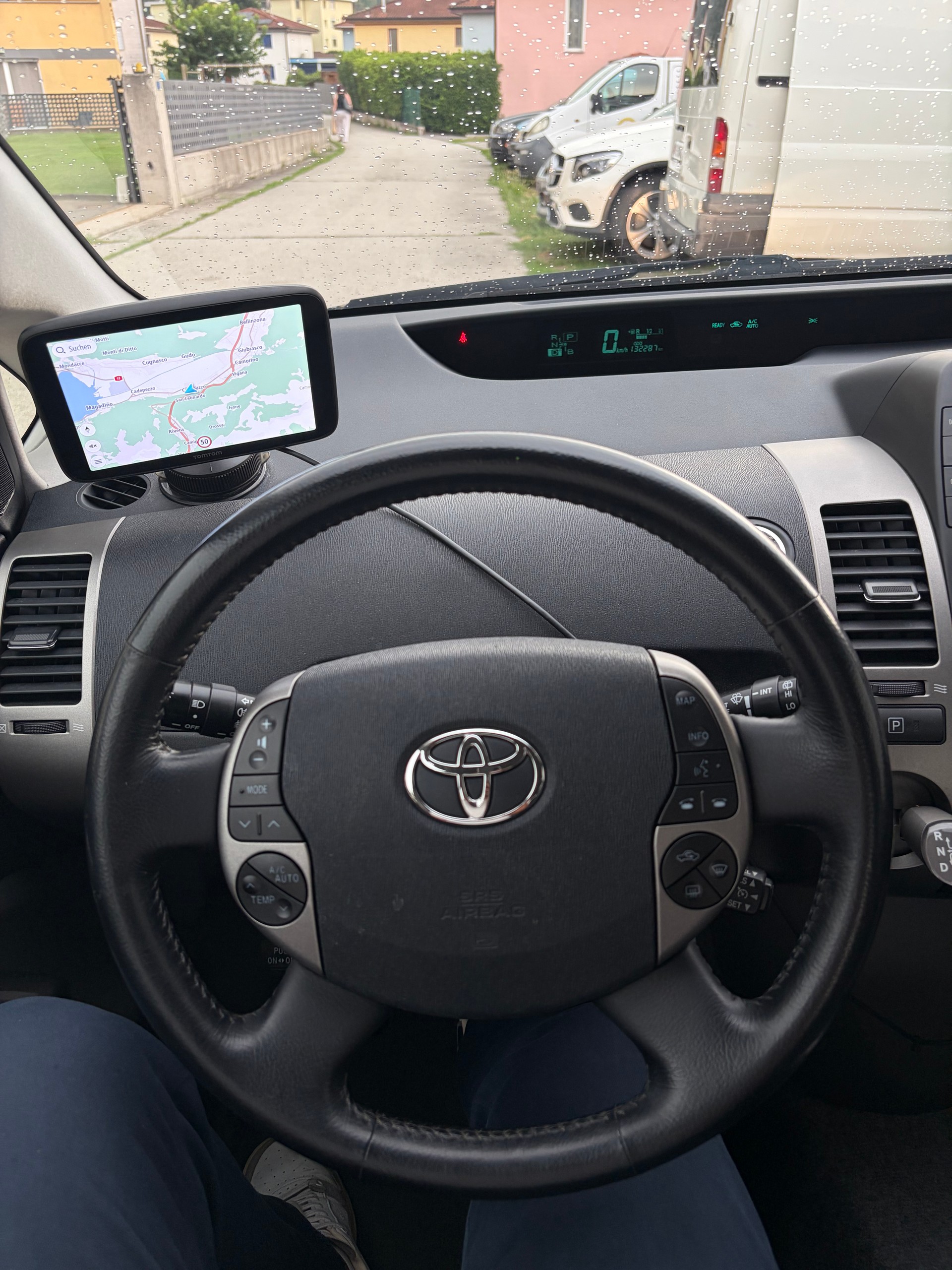 TOYOTA Prius 1.5 16V Hybrid Limited-image-6
