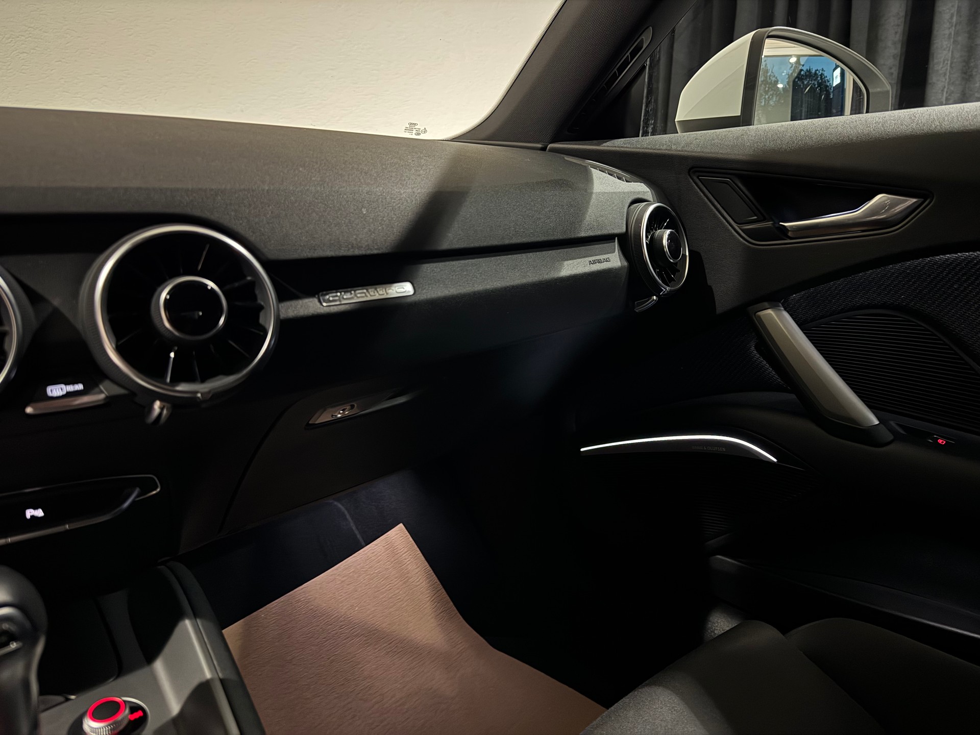 AUDI TT Coupé 45 TFSI quattro S-tronic | CH |-image-16