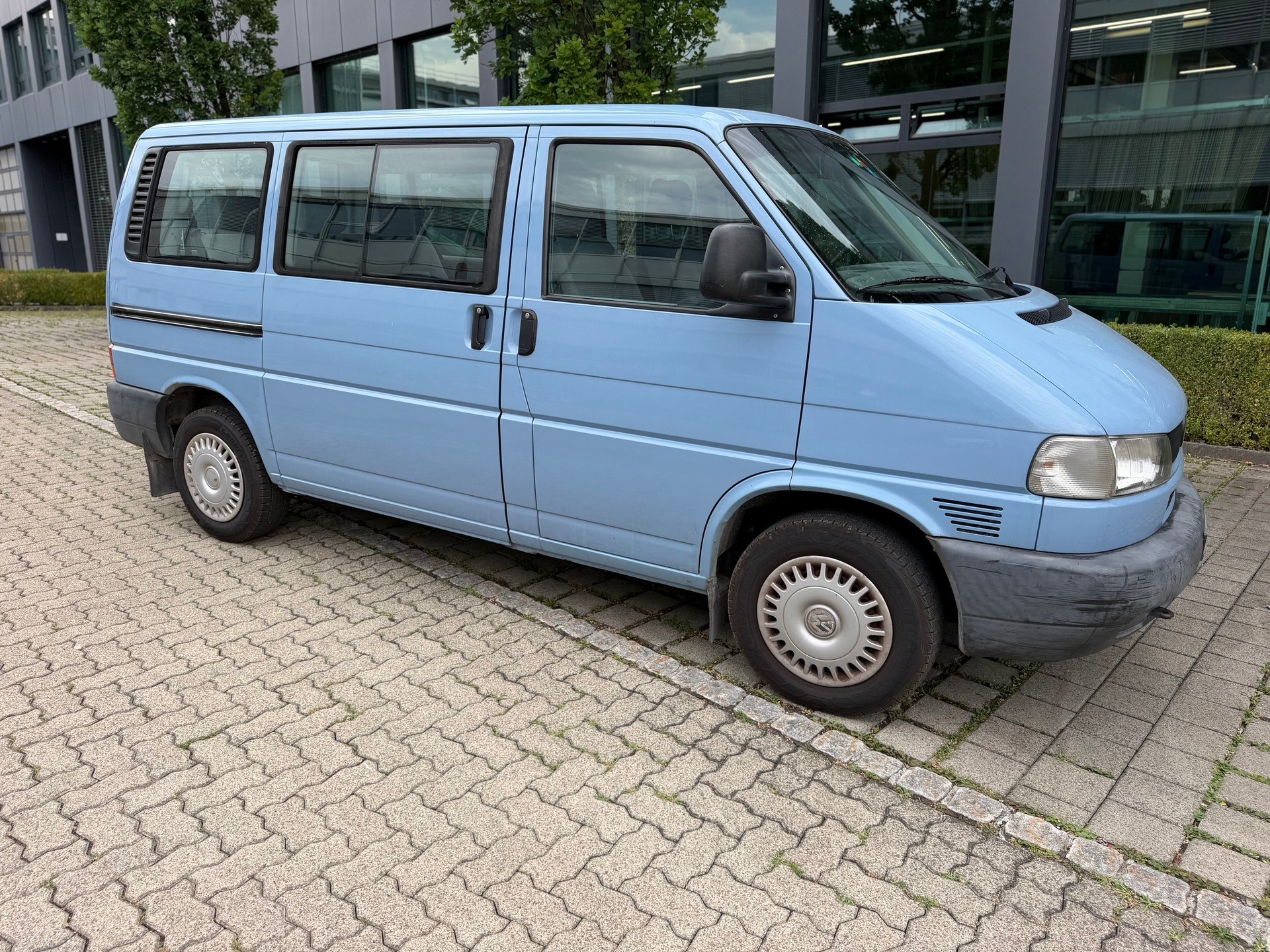 VW T4 Multivan 2.5TDI ABS-image-3