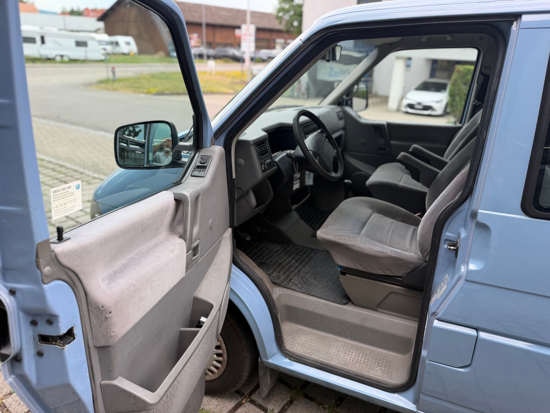VW T4 Multivan 2.5TDI ABS-image-14