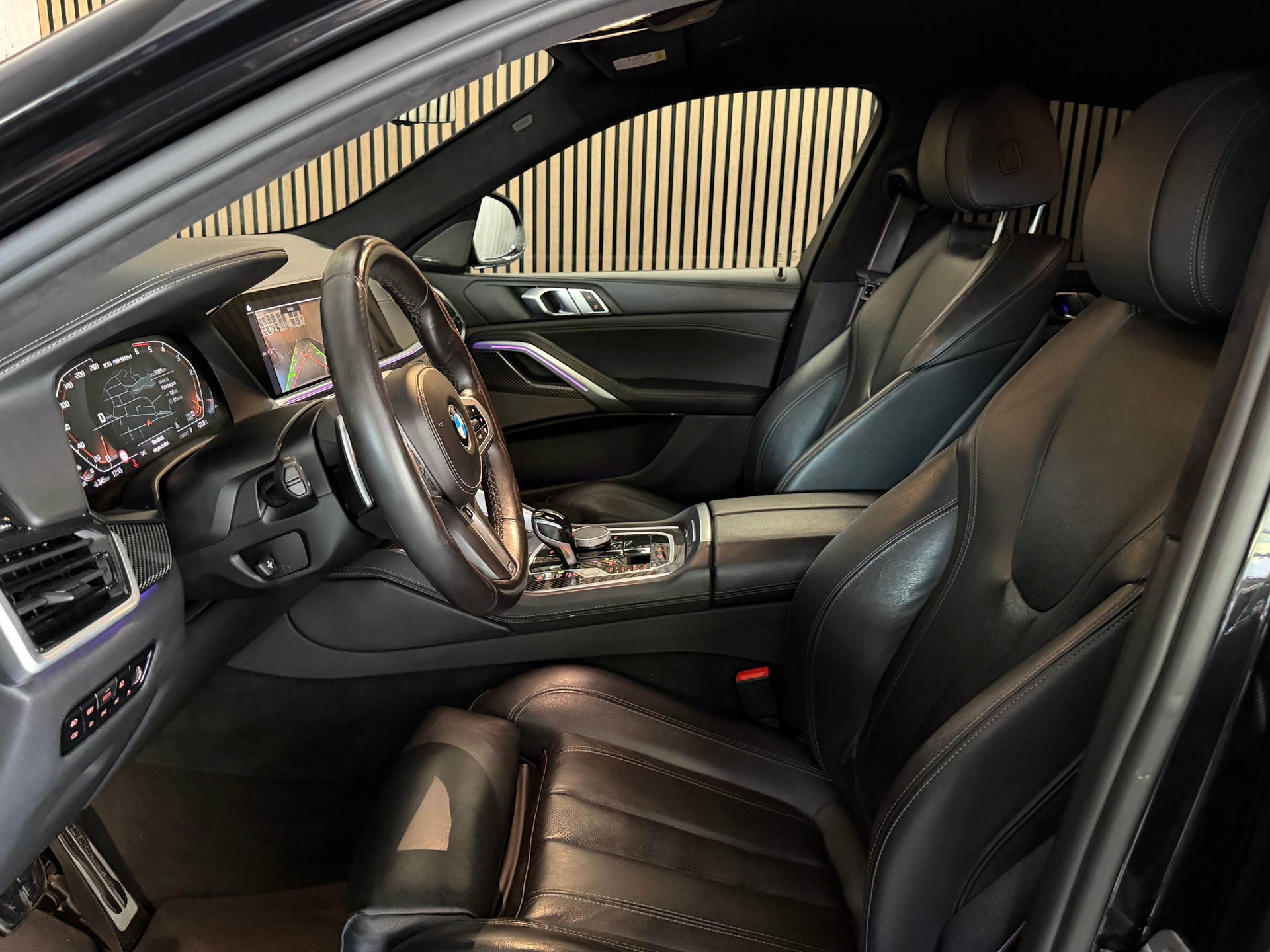 BMW X6 M50d-image-7