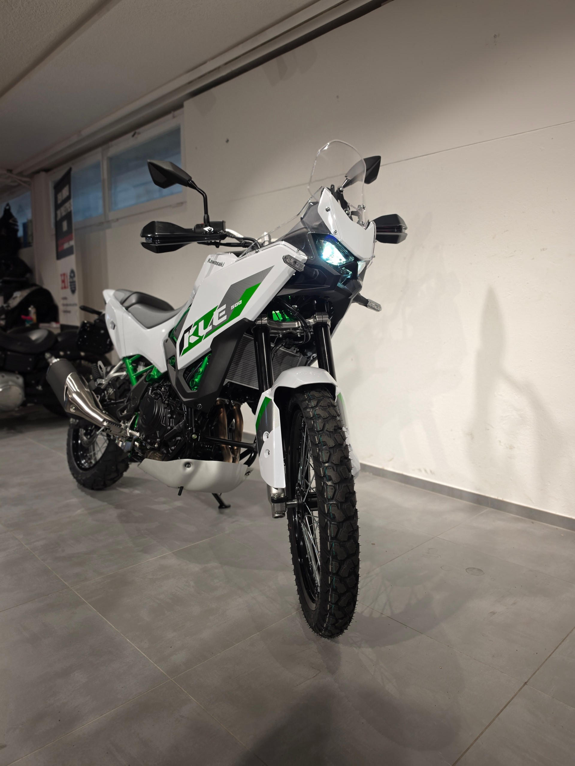 KAWASAKI KLE 500 SE-showroom-element-1