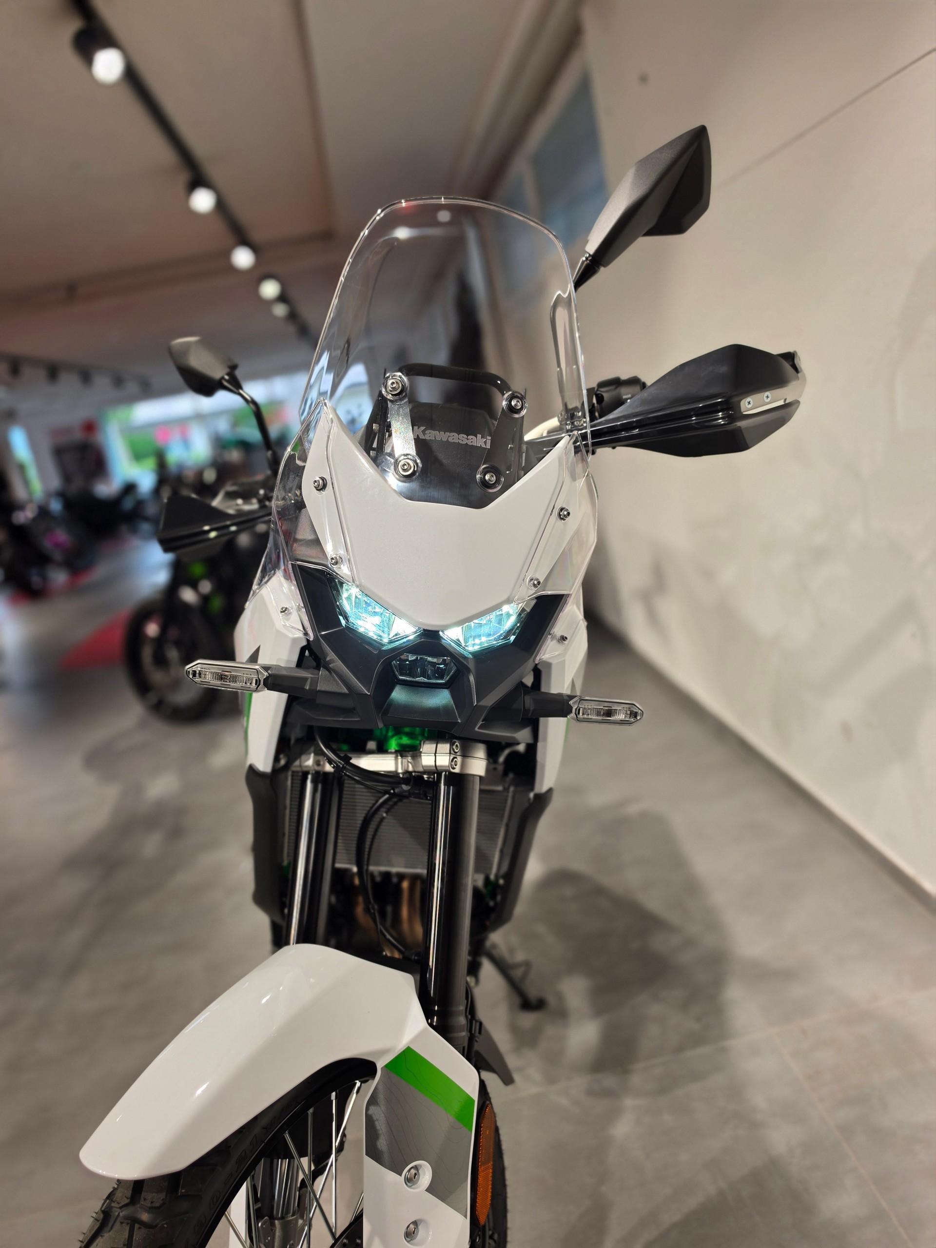 KAWASAKI KLE 500 SE-showroom-element-2