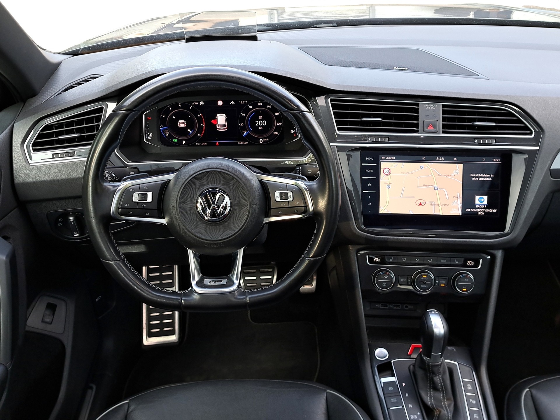VW Tiguan 2.0TSI R-Line Highline 4Motion DSG *Anhängerkupplung/Panodach*-image-9