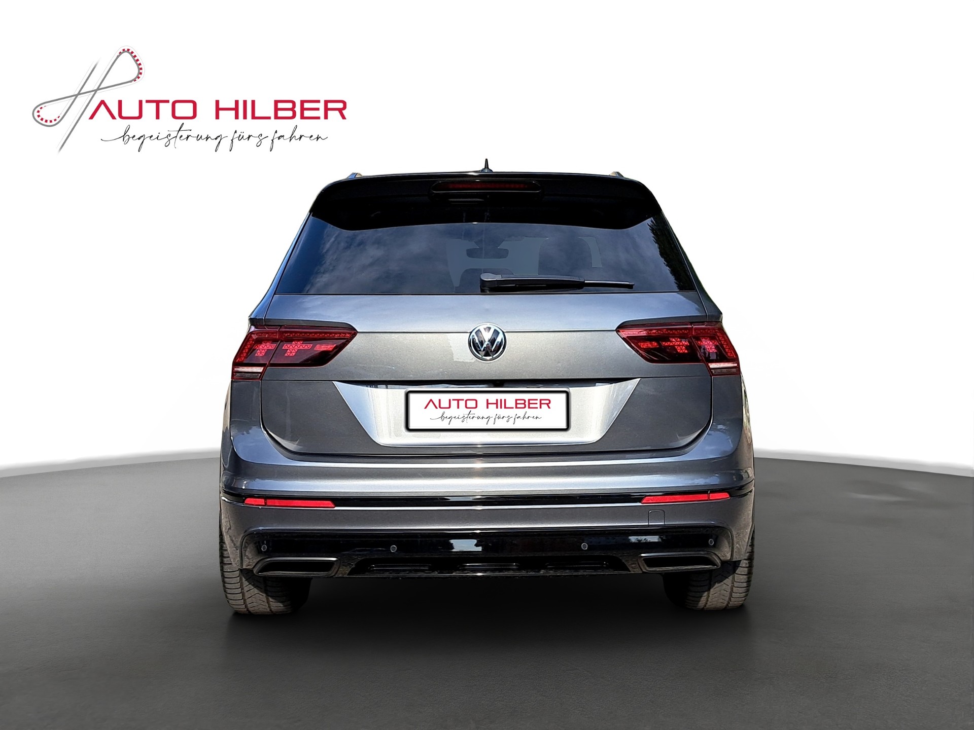 VW Tiguan 2.0TSI R-Line Highline 4Motion DSG *Anhängerkupplung/Panodach*-image-5