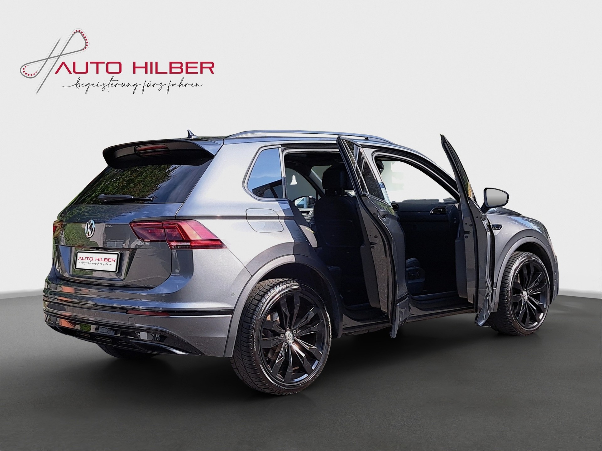 VW Tiguan 2.0TSI R-Line Highline 4Motion DSG *Anhängerkupplung/Panodach*-image-6
