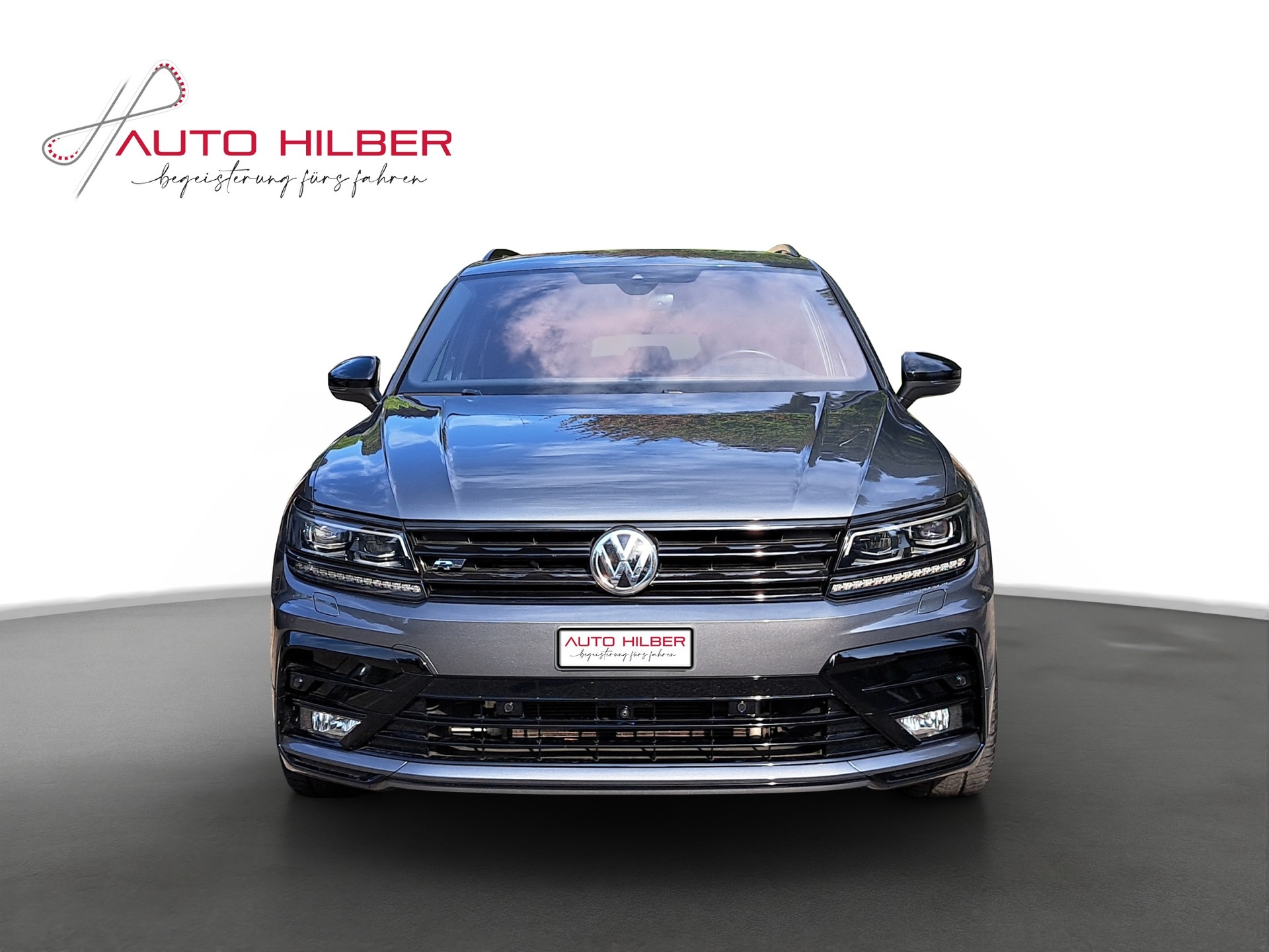 VW Tiguan 2.0TSI R-Line Highline 4Motion DSG *Anhängerkupplung/Panodach*-image-1