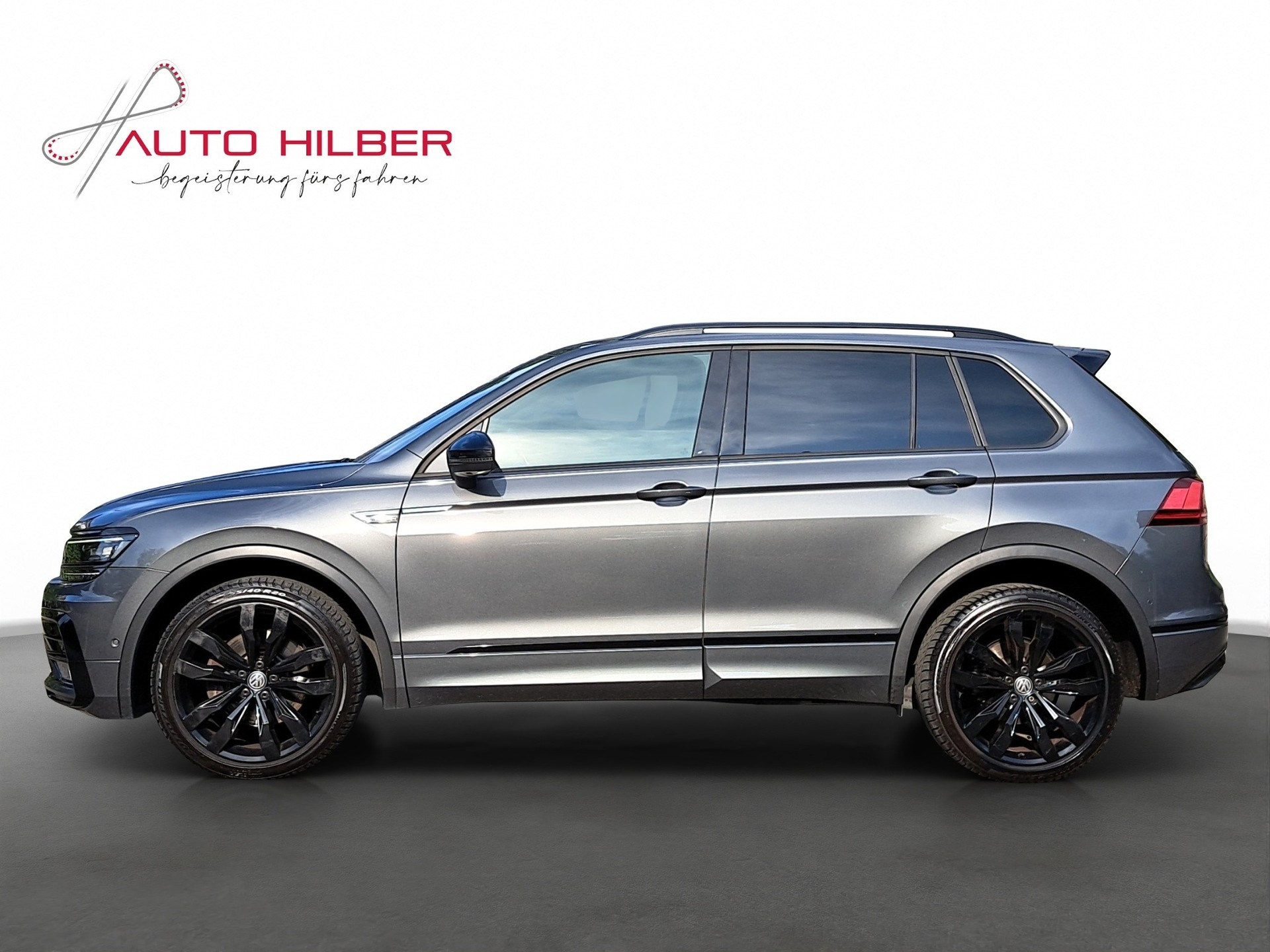 VW Tiguan 2.0TSI R-Line Highline 4Motion DSG *Anhängerkupplung/Panodach*-image-2