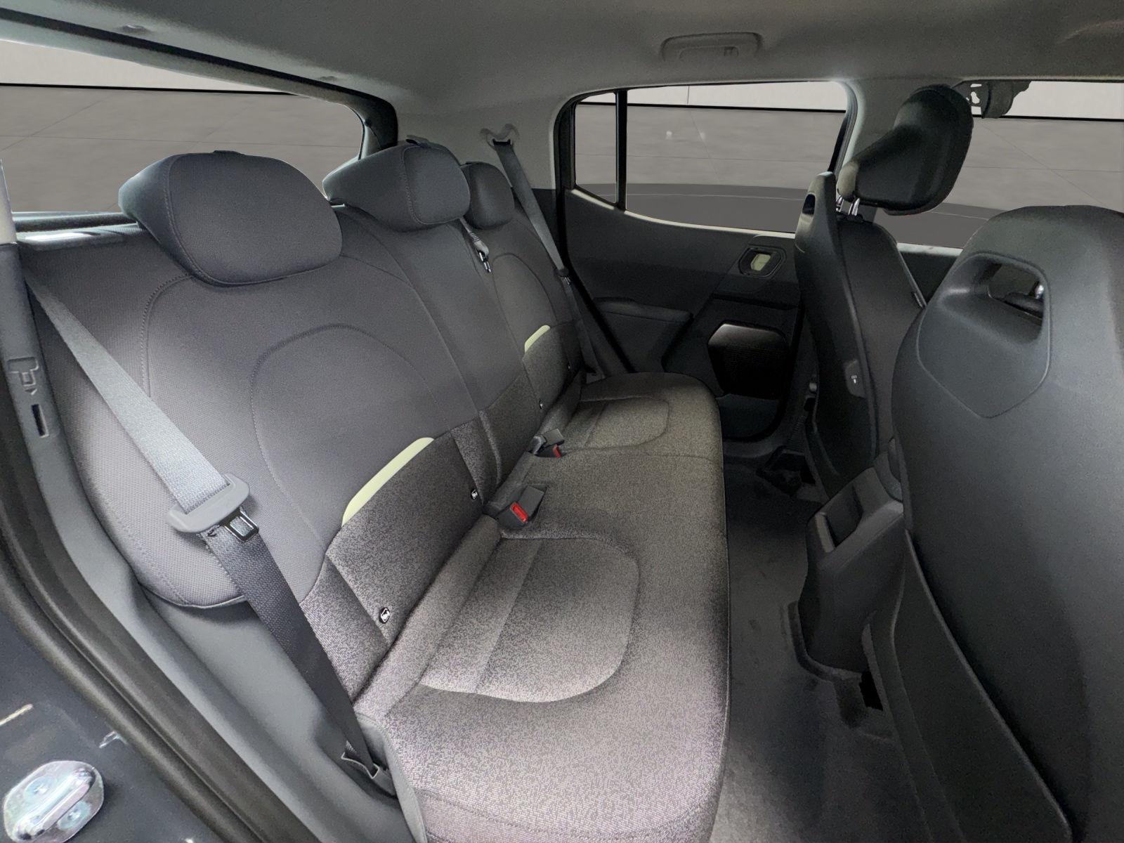 KIA EV2 61 kWh Air-image-14