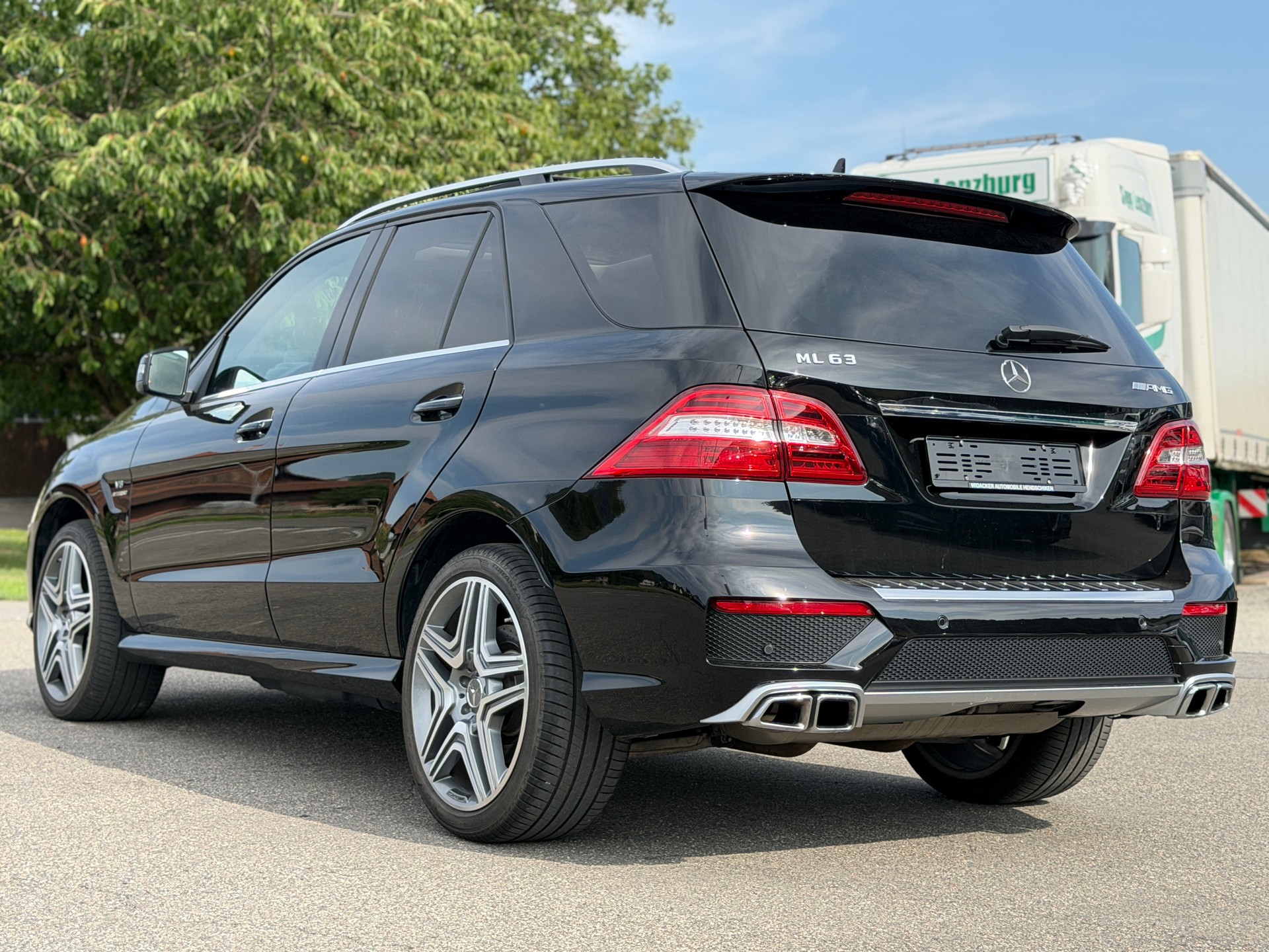 MERCEDES-BENZ ML 63 AMG Executive 4Matic Speedshift-image-5