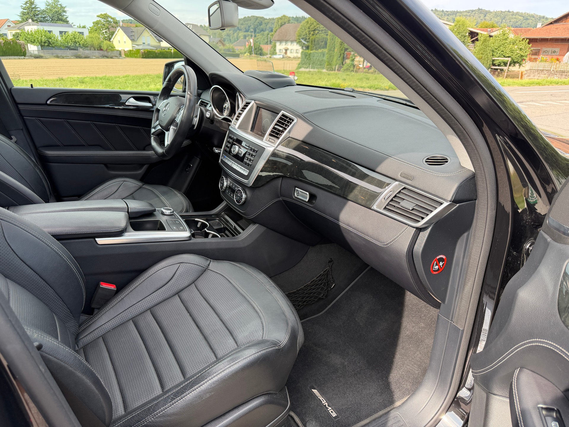 MERCEDES-BENZ ML 63 AMG Executive 4Matic Speedshift-image-9