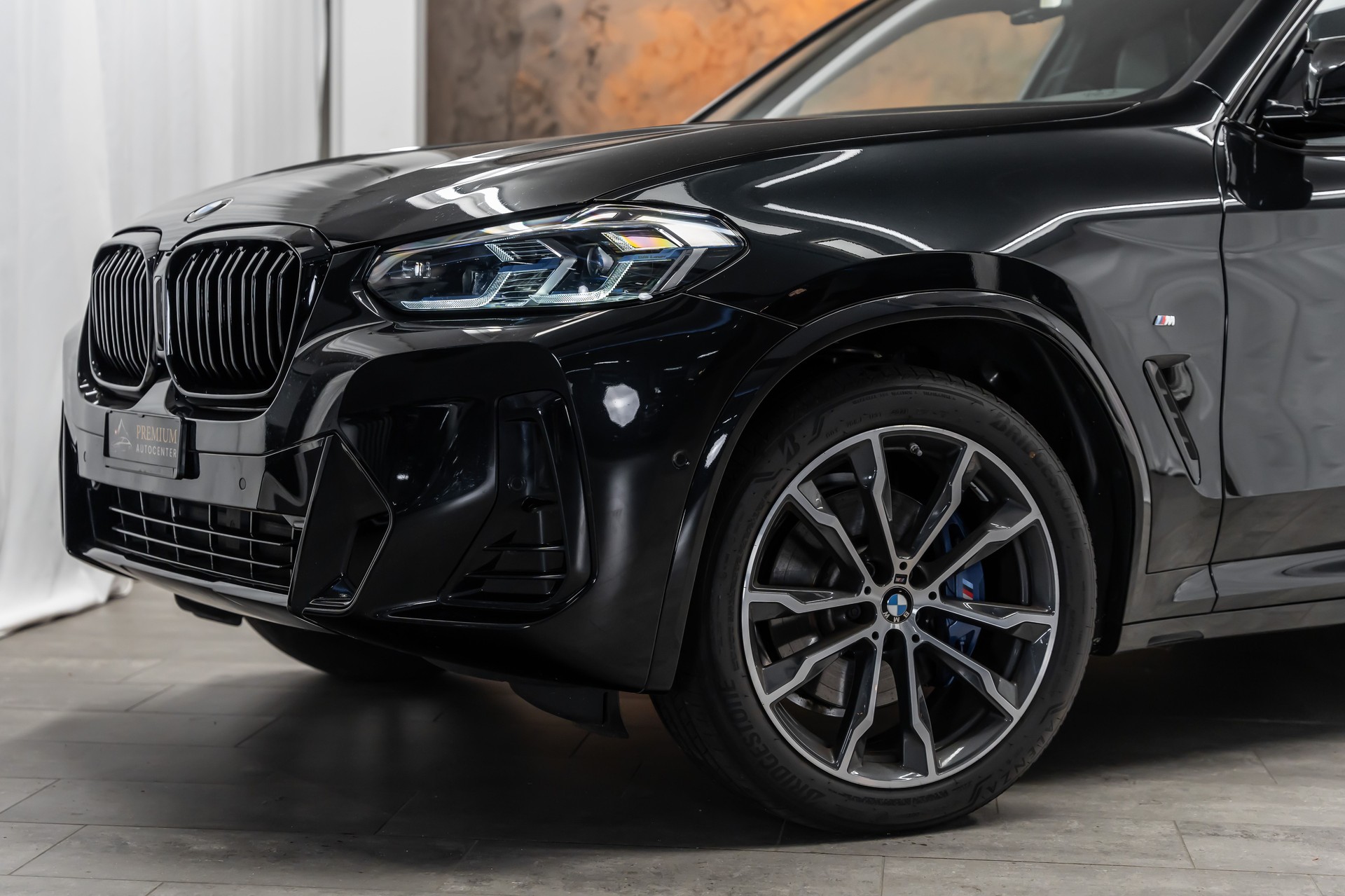 BMW X3 xDrive 48V M40d *Facelift*Laser*Panorama*Head-Up*-image-1