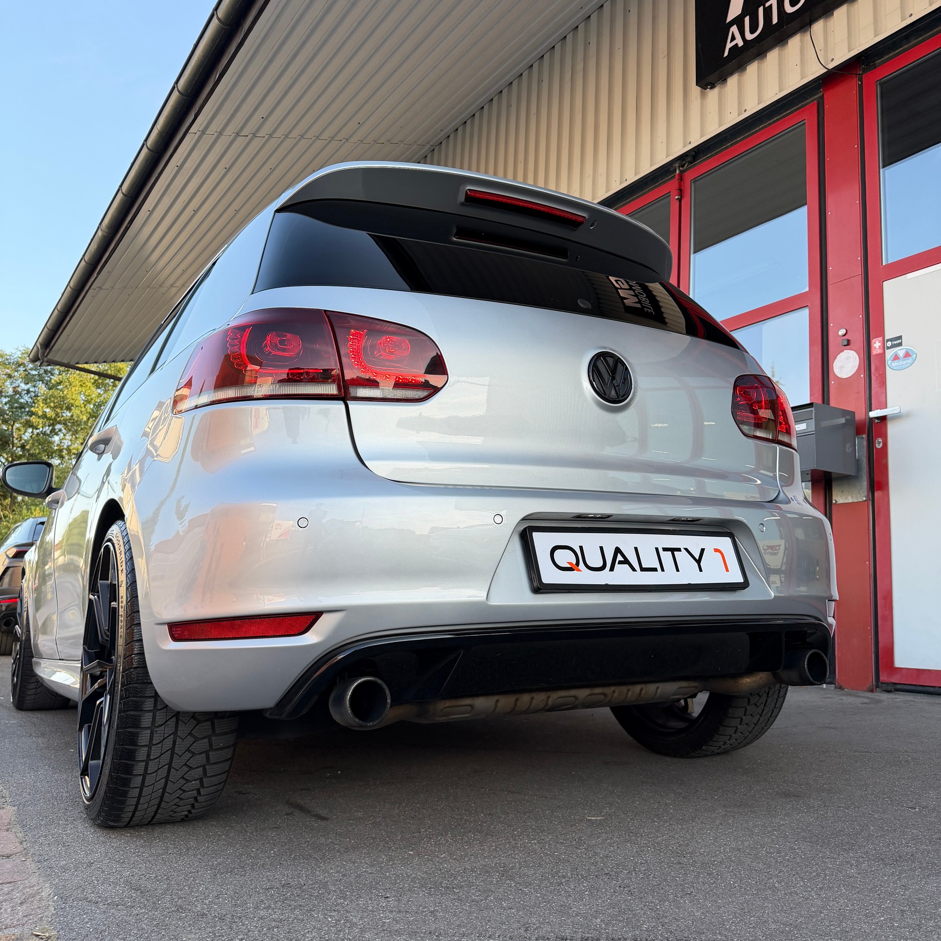 VW Golf 2.0 TSI GTI Edition 35 DSG-image-6