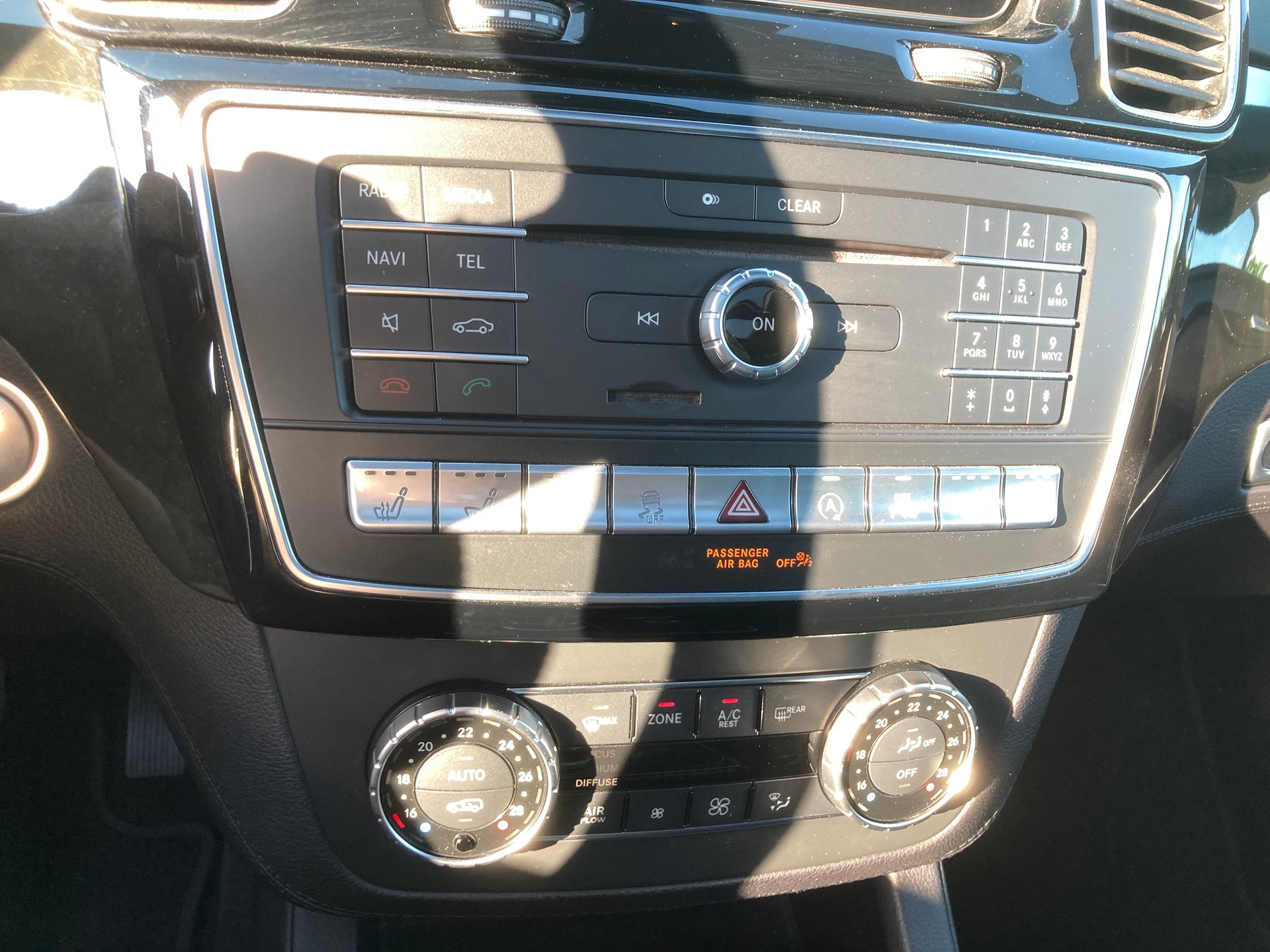 MERCEDES-BENZ GLS 500 4Matic 9G-Tronic mit Anhängerkupplung und Standheizung-image-11