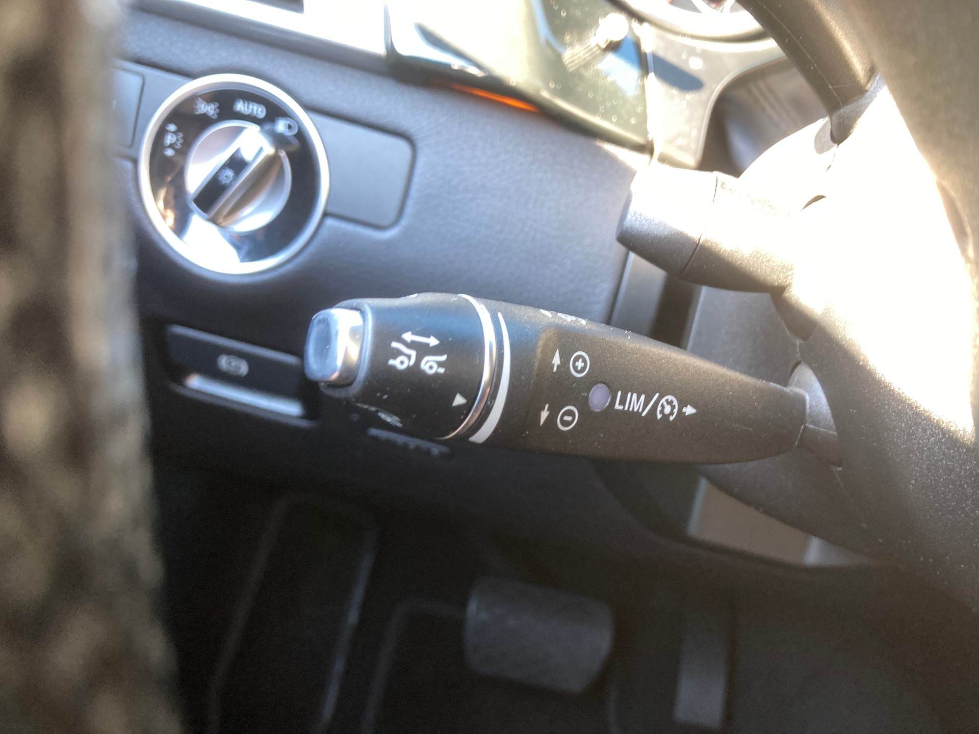 MERCEDES-BENZ GLS 500 4Matic 9G-Tronic mit Anhängerkupplung und Standheizung-image-14