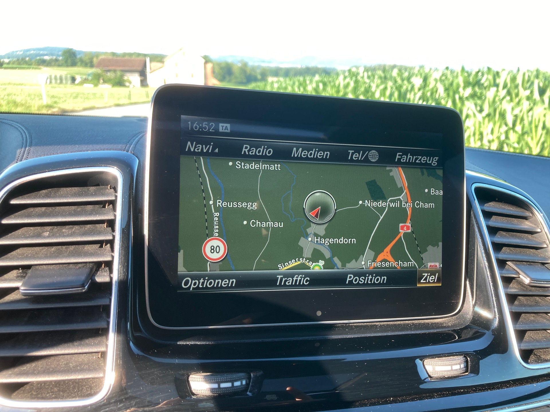 MERCEDES-BENZ GLS 500 4Matic 9G-Tronic mit Anhängerkupplung und Standheizung-image-12