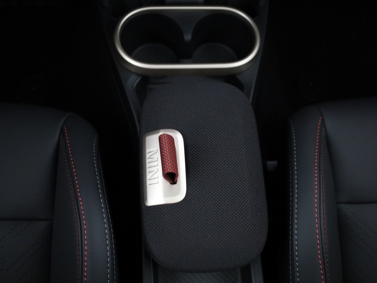 MINI Cooper John Cooper Works DKG-image-17