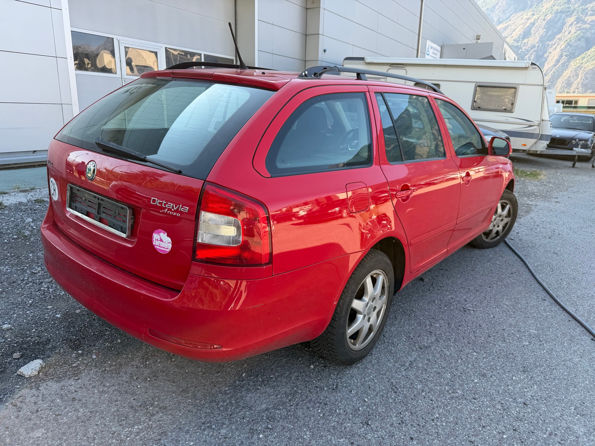 SKODA Octavia Combi 1.8 TSI Stöckli 4x4-image-4