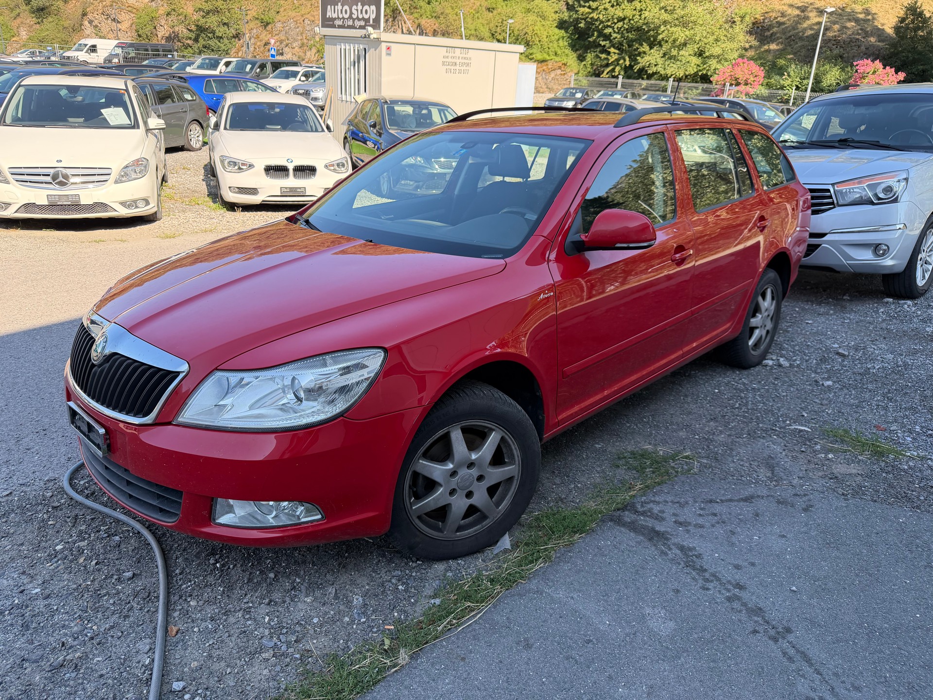 SKODA Octavia Combi 1.8 TSI Stöckli 4x4-image-1