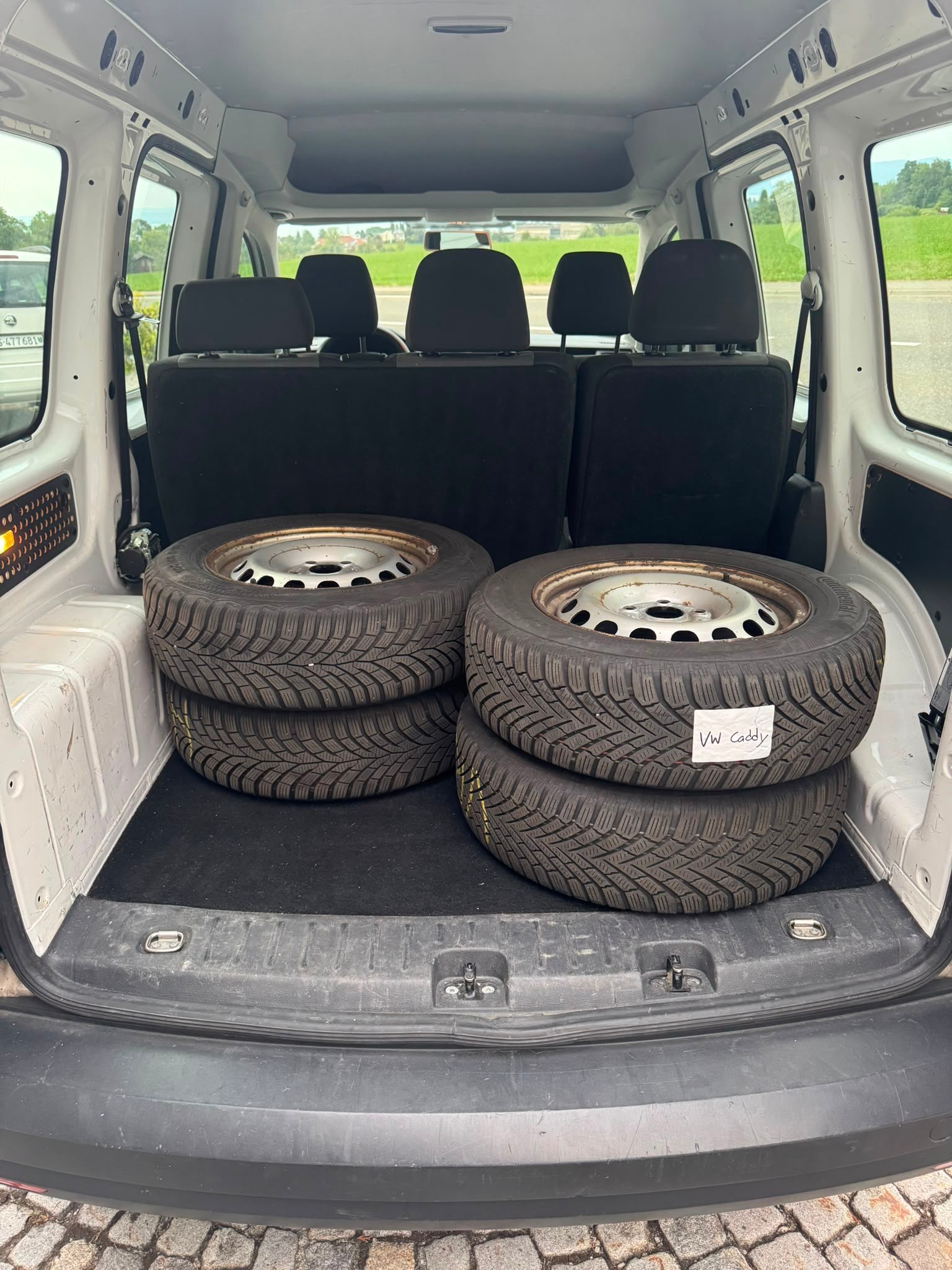 VW Caddy 1.2 TSI Trendline-image-6