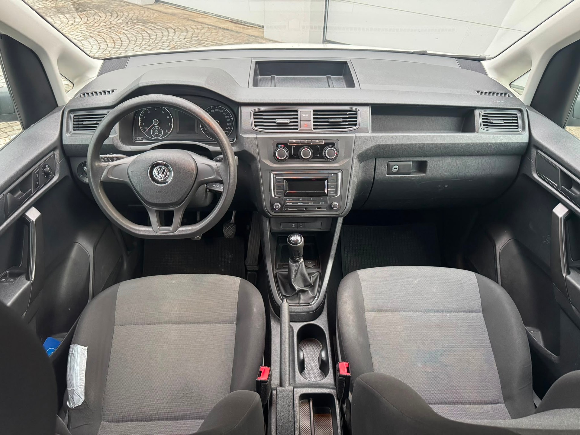 VW Caddy 1.2 TSI Trendline-image-11