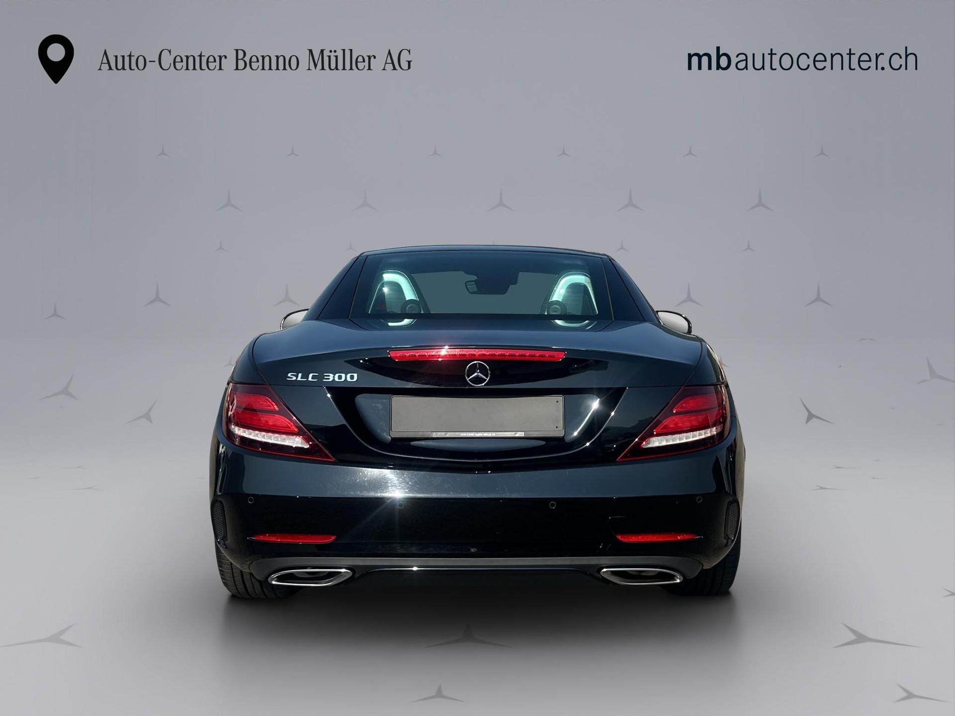 MERCEDES-BENZ SLC 300 Cabriolet-showroom-element-3