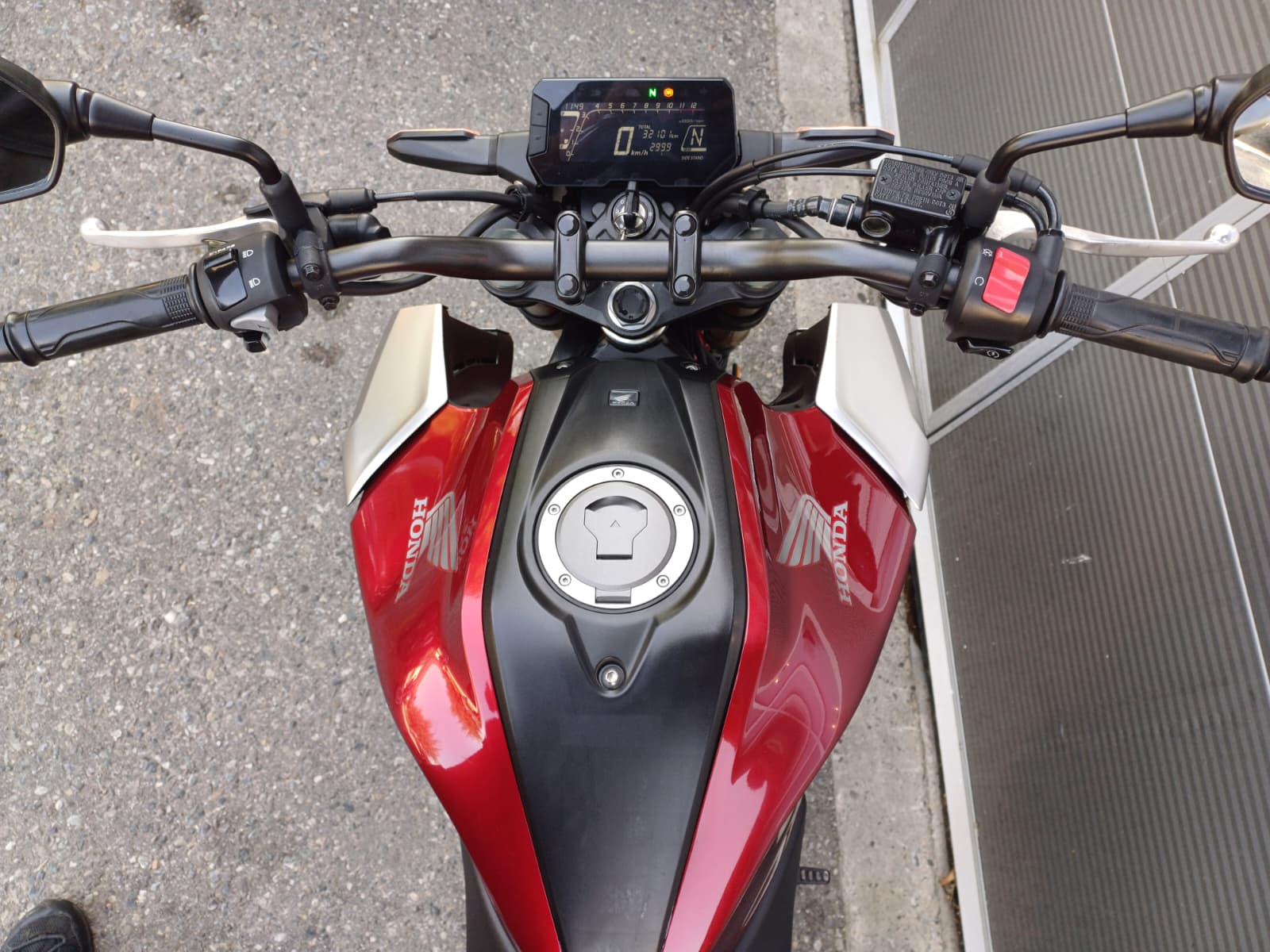HONDA CB 125 R-image-2