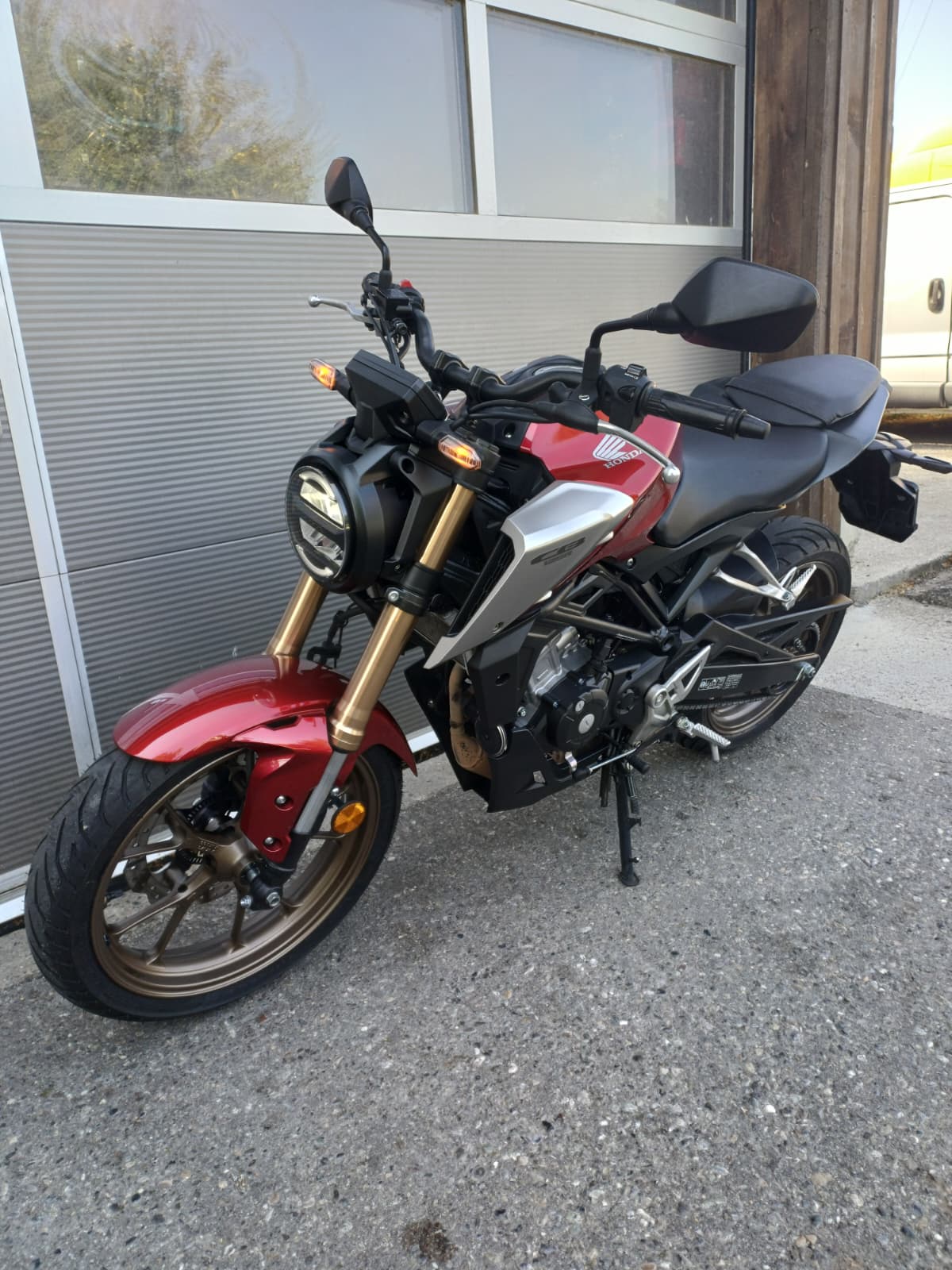HONDA CB 125 R-image-3