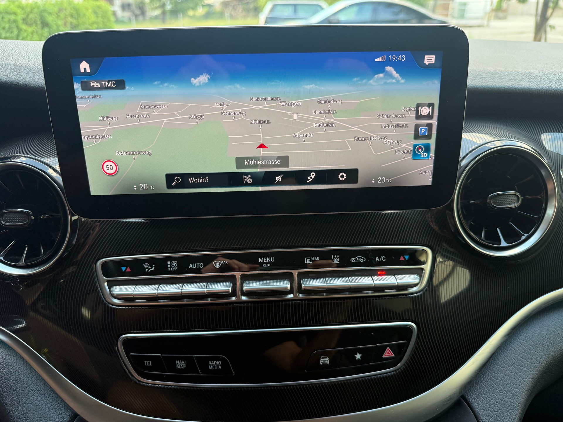 MERCEDES-BENZ V 250 d lang Avantgarde 4Matic G-Tronic-image-18