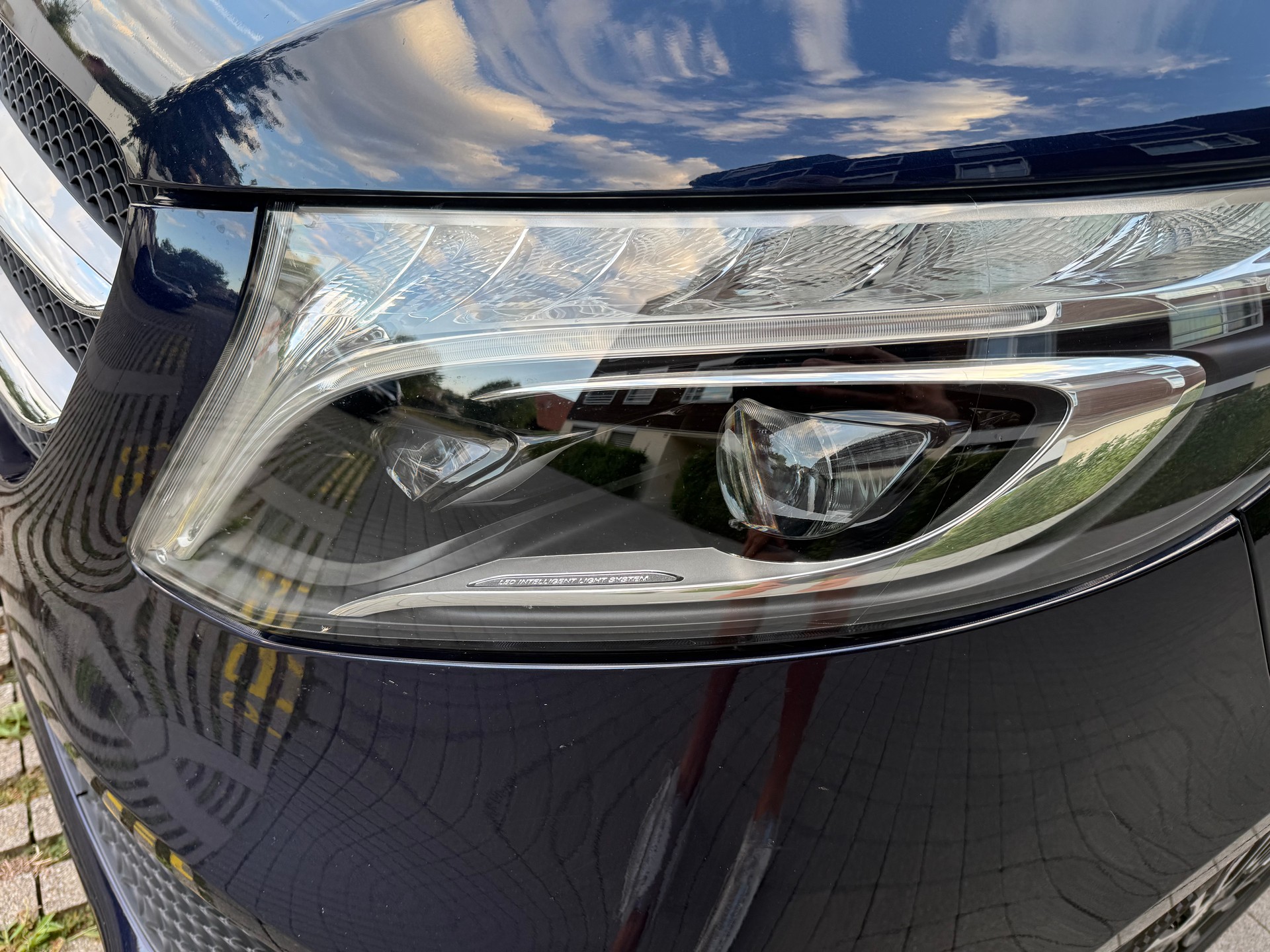 MERCEDES-BENZ V 250 d lang Avantgarde 4Matic G-Tronic-image-23