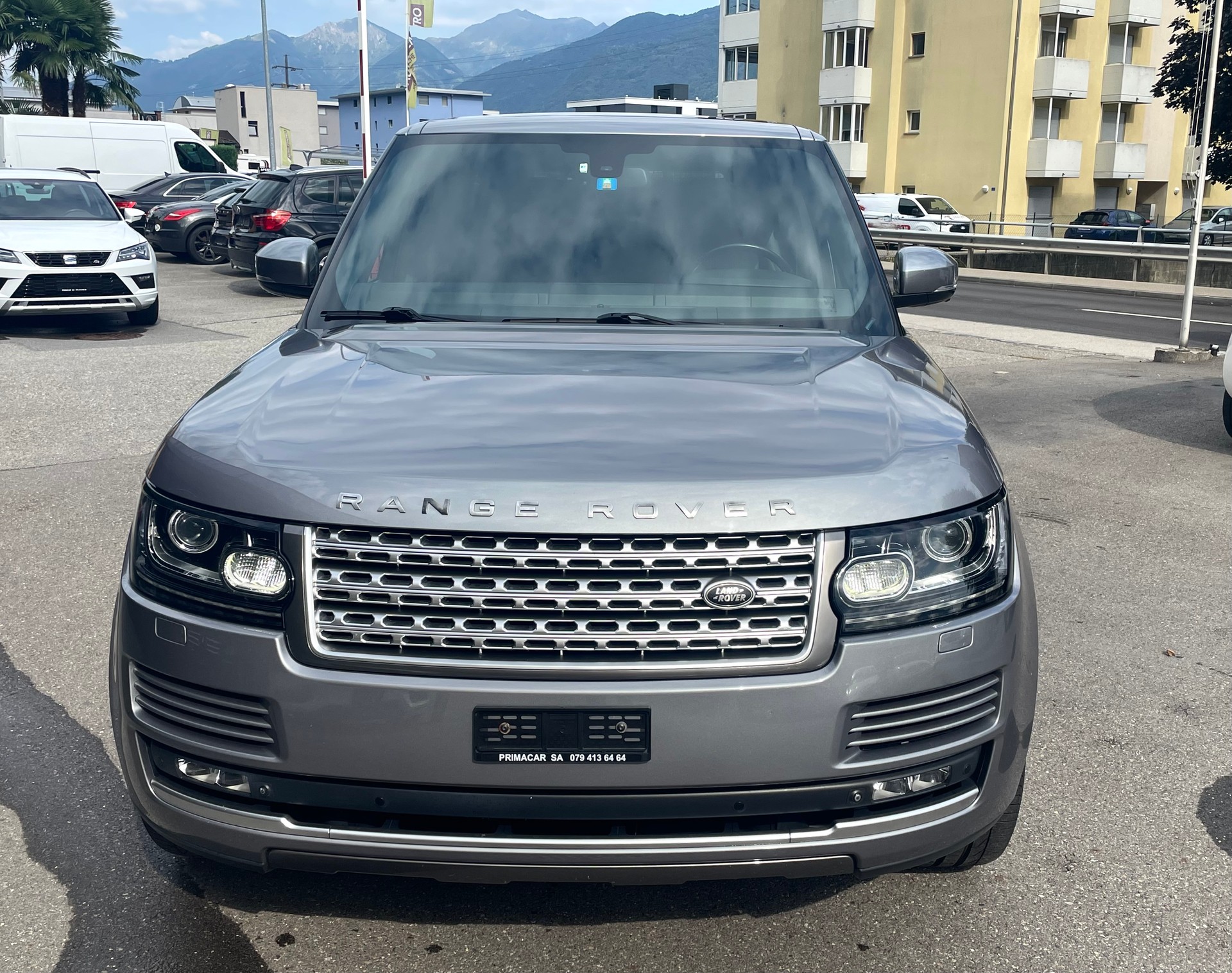 LAND ROVER Range Rover 4.4 SDV8 Vogue Automatic-image-15