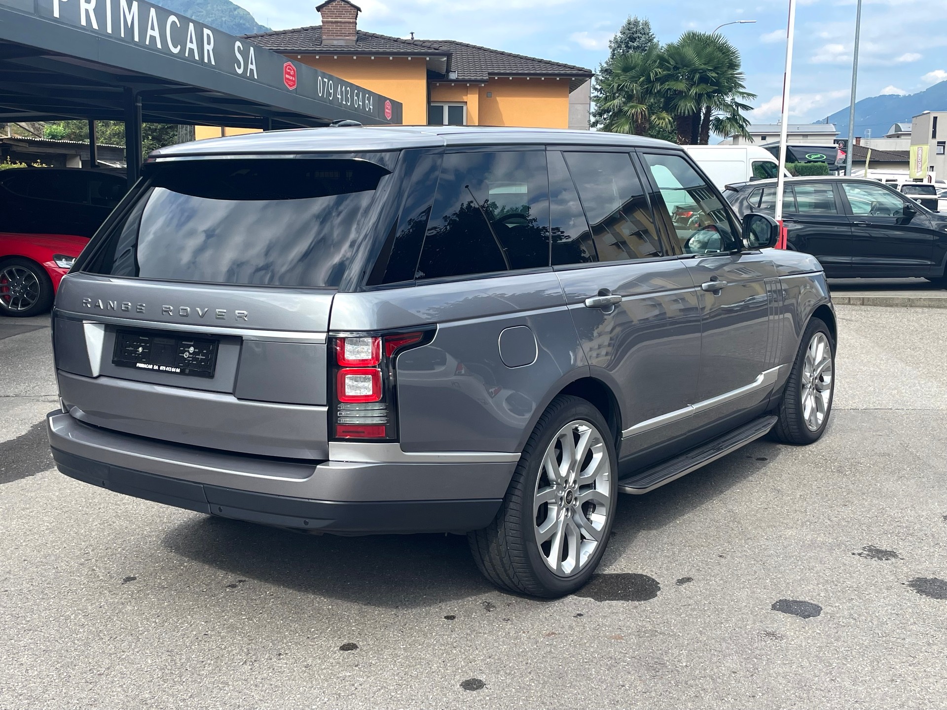 LAND ROVER Range Rover 4.4 SDV8 Vogue Automatic-image-10