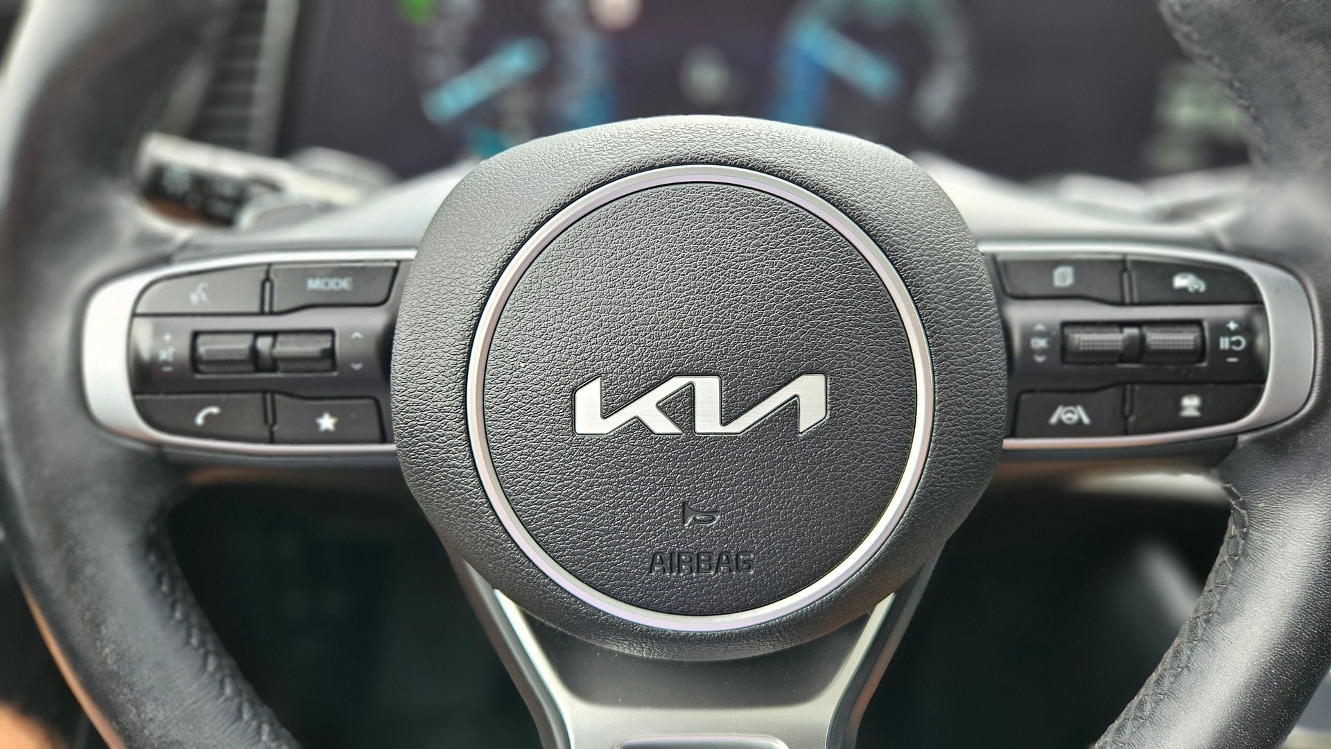 KIA Sportage 1.6 T-GDi Hybrid GT-Line-image-14