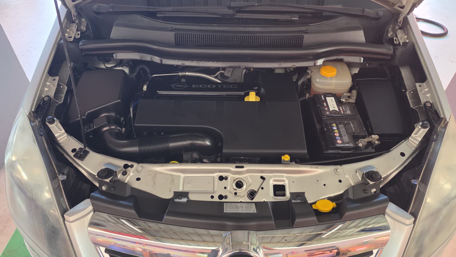 OPEL Zafira 2.2i 16V Enjoy-image-5