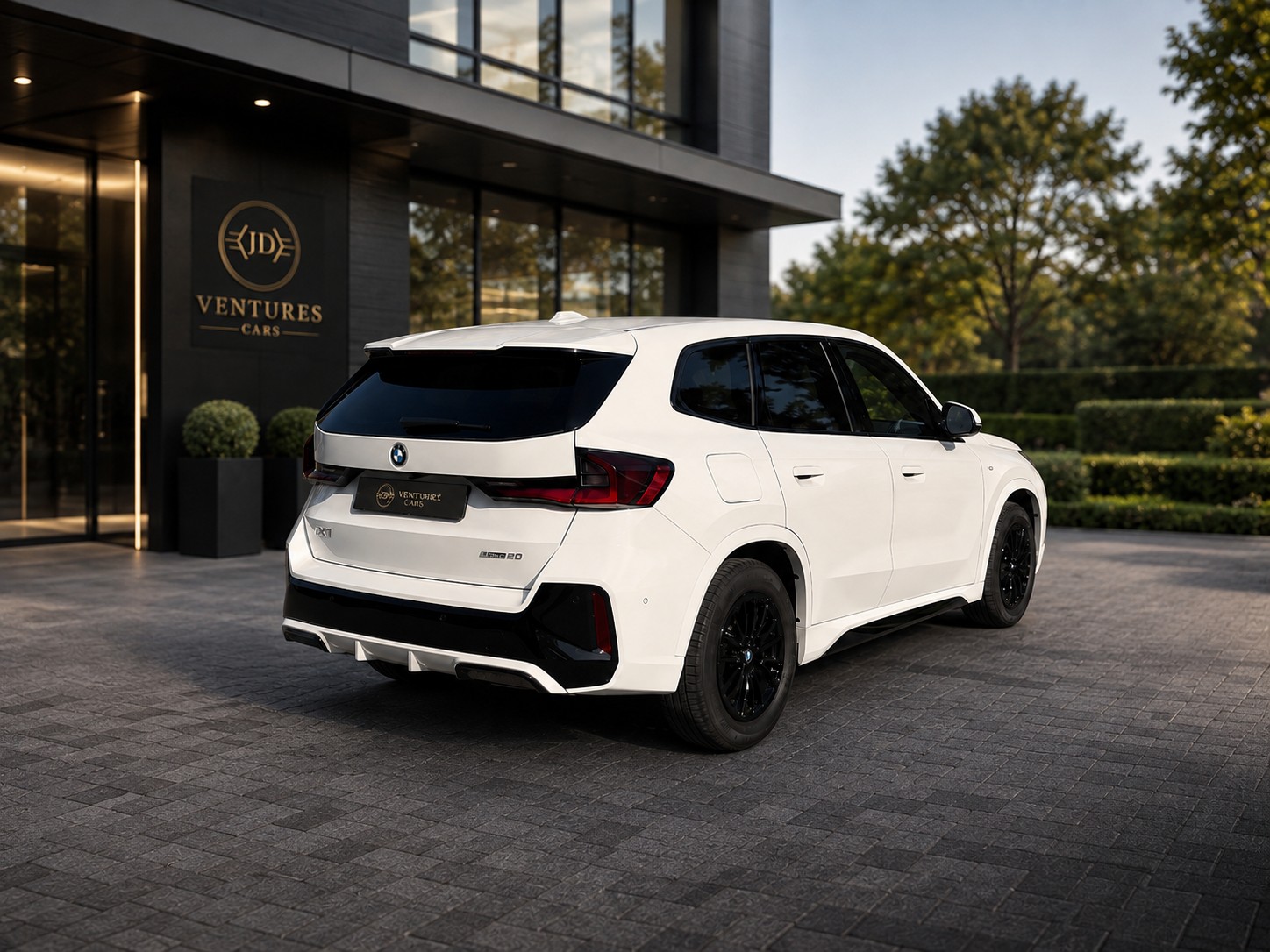 BMW 20 eDrive M Sport-image-5