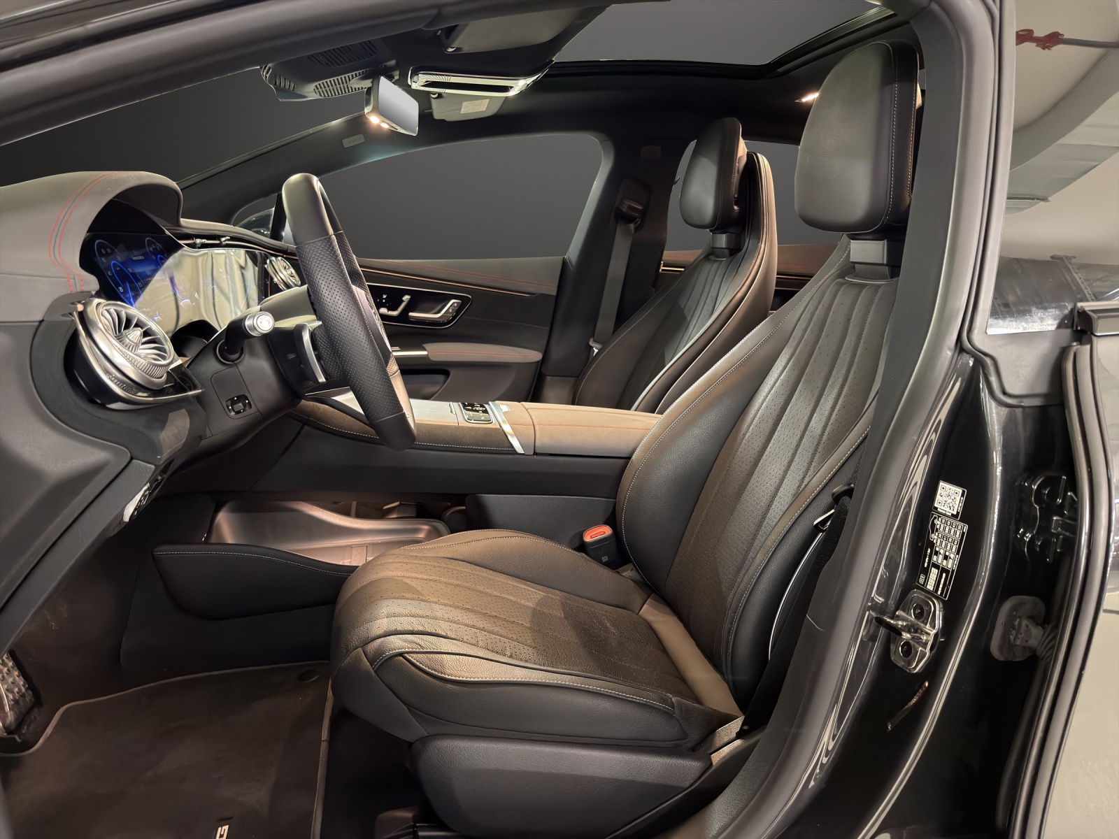 MERCEDES-BENZ EQS 580 4Matic Edition 1 Premium-Plus-Paket-image-10