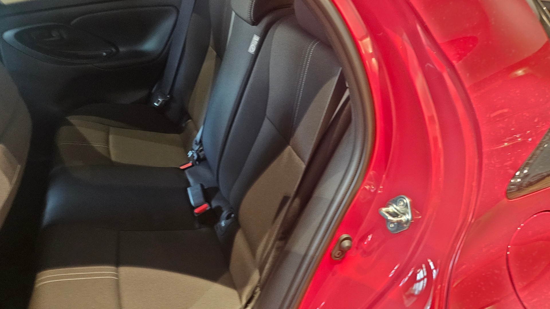 TOYOTA Yaris 1.5 Teamplayer e-CVTđ„đ„đ„-image-20